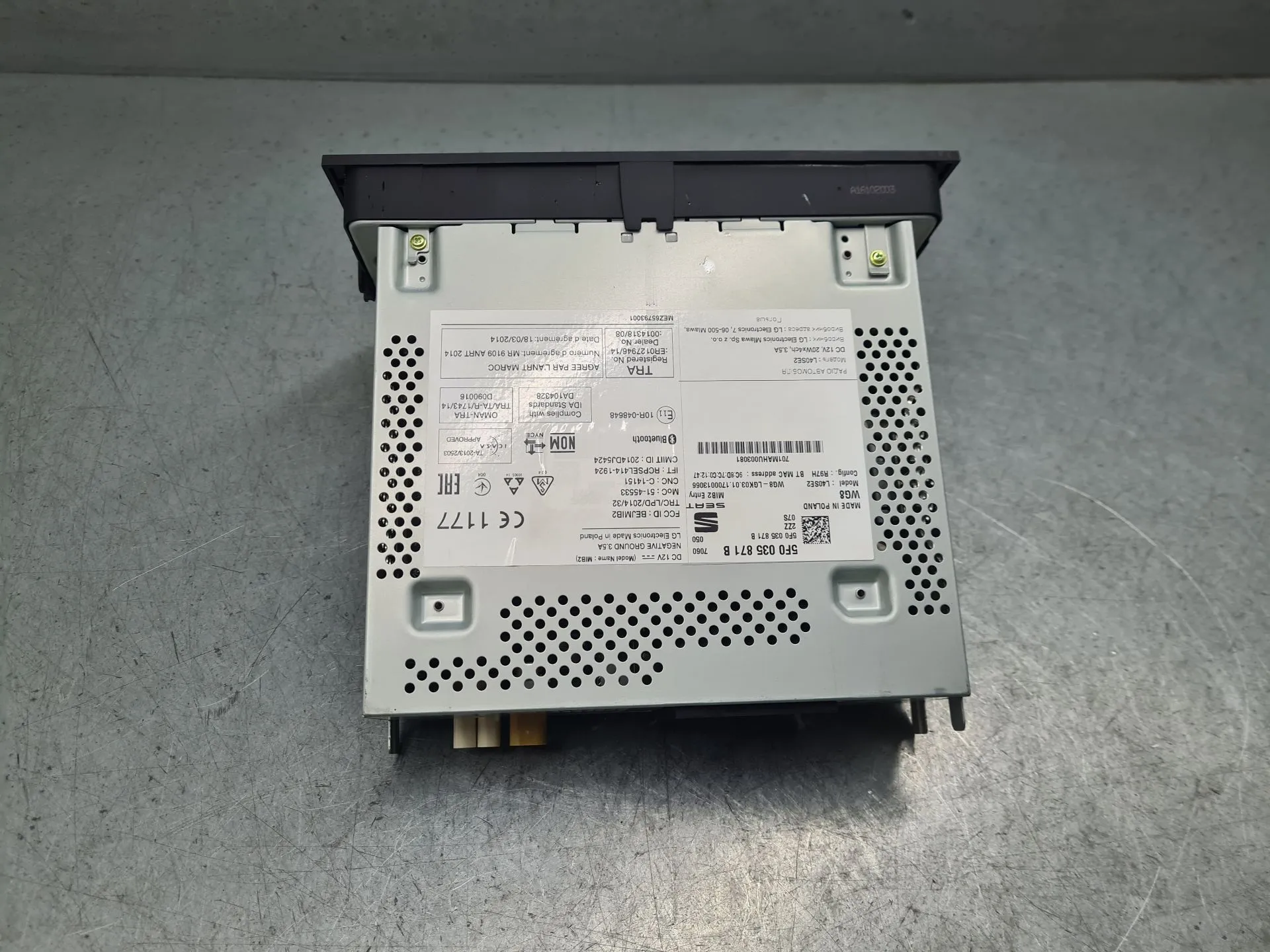 Car radio SEAT Ibiza IV (6J5, 6P1) Imagem-2