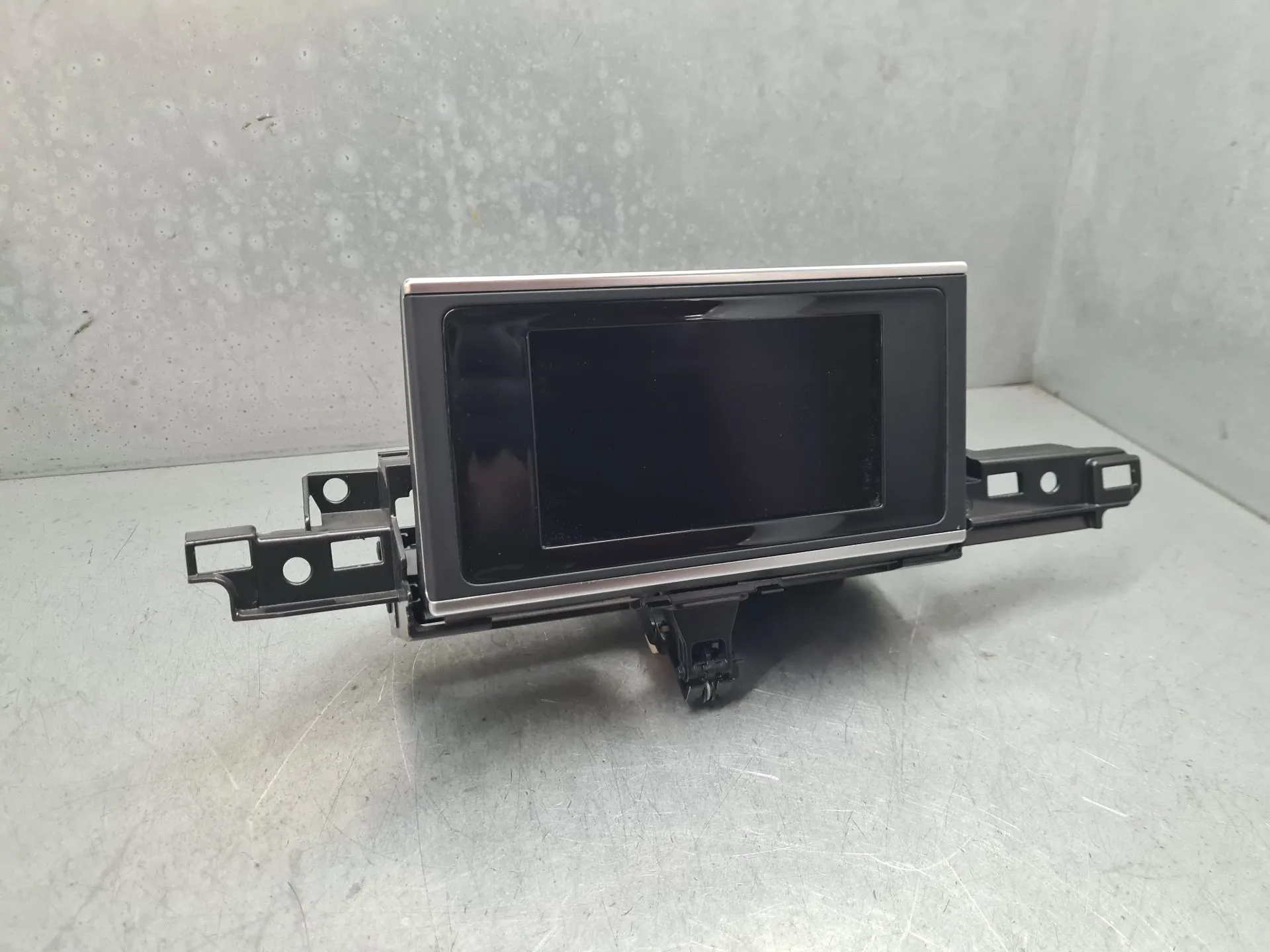 Display / ecrã de informações AUDI A6 Allroad (4GH, 4GJ, C7)
