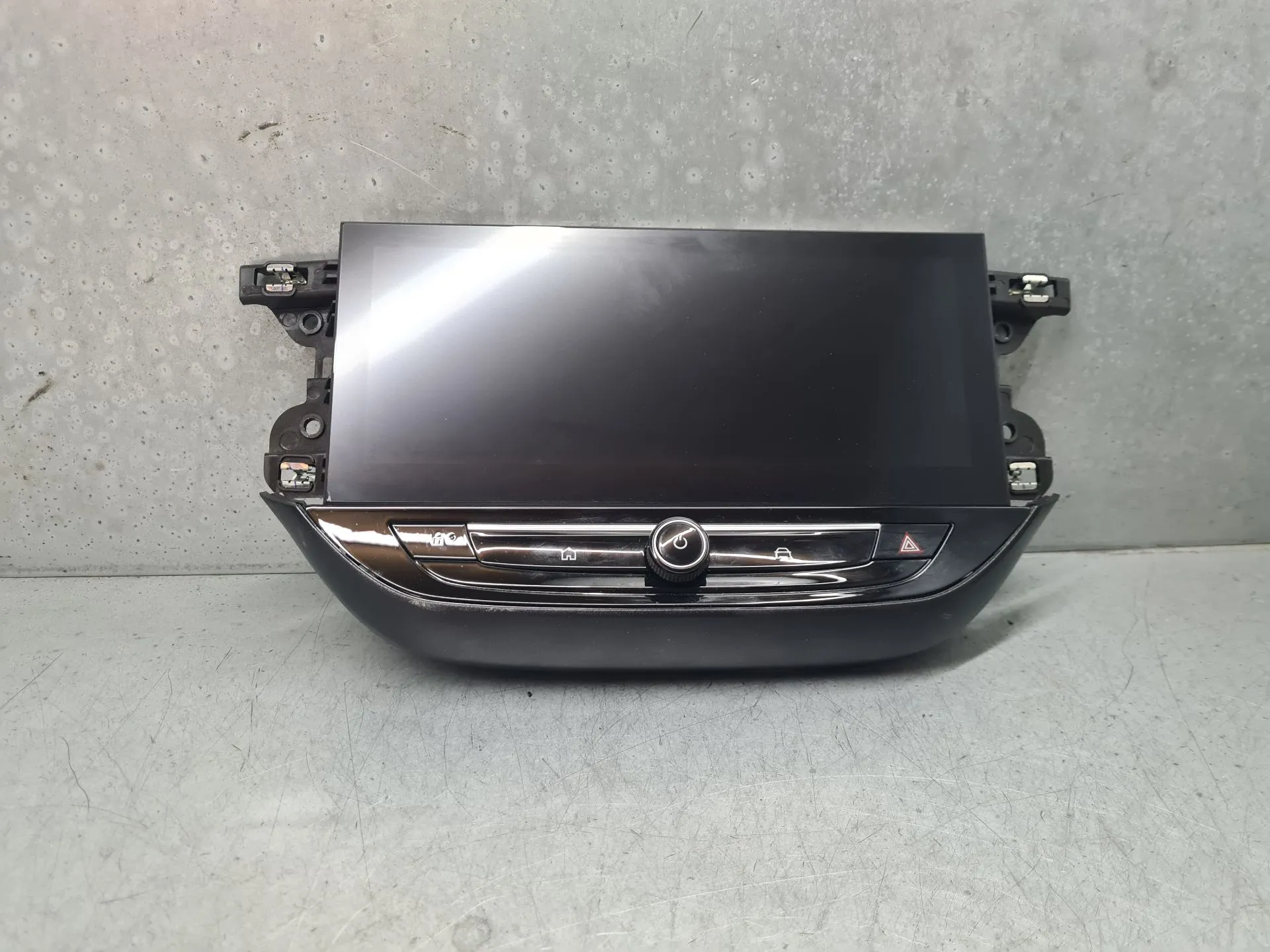 Kit Auto-rádio OPEL Corsa F Imagem-1