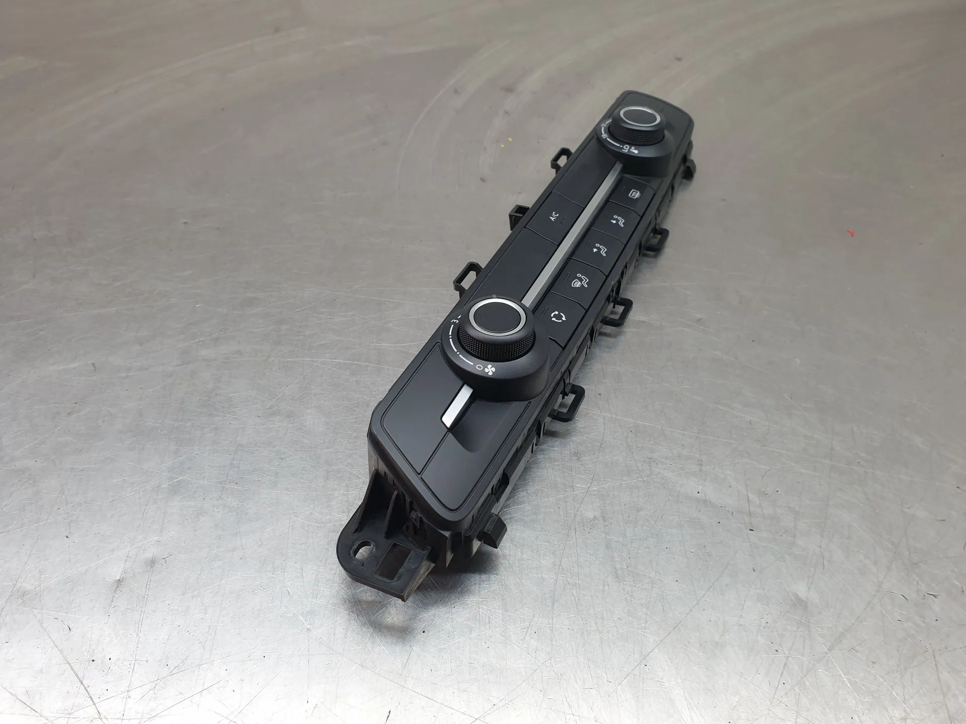 Comando chauffage / sofagem PEUGEOT Rifter Imagem-1