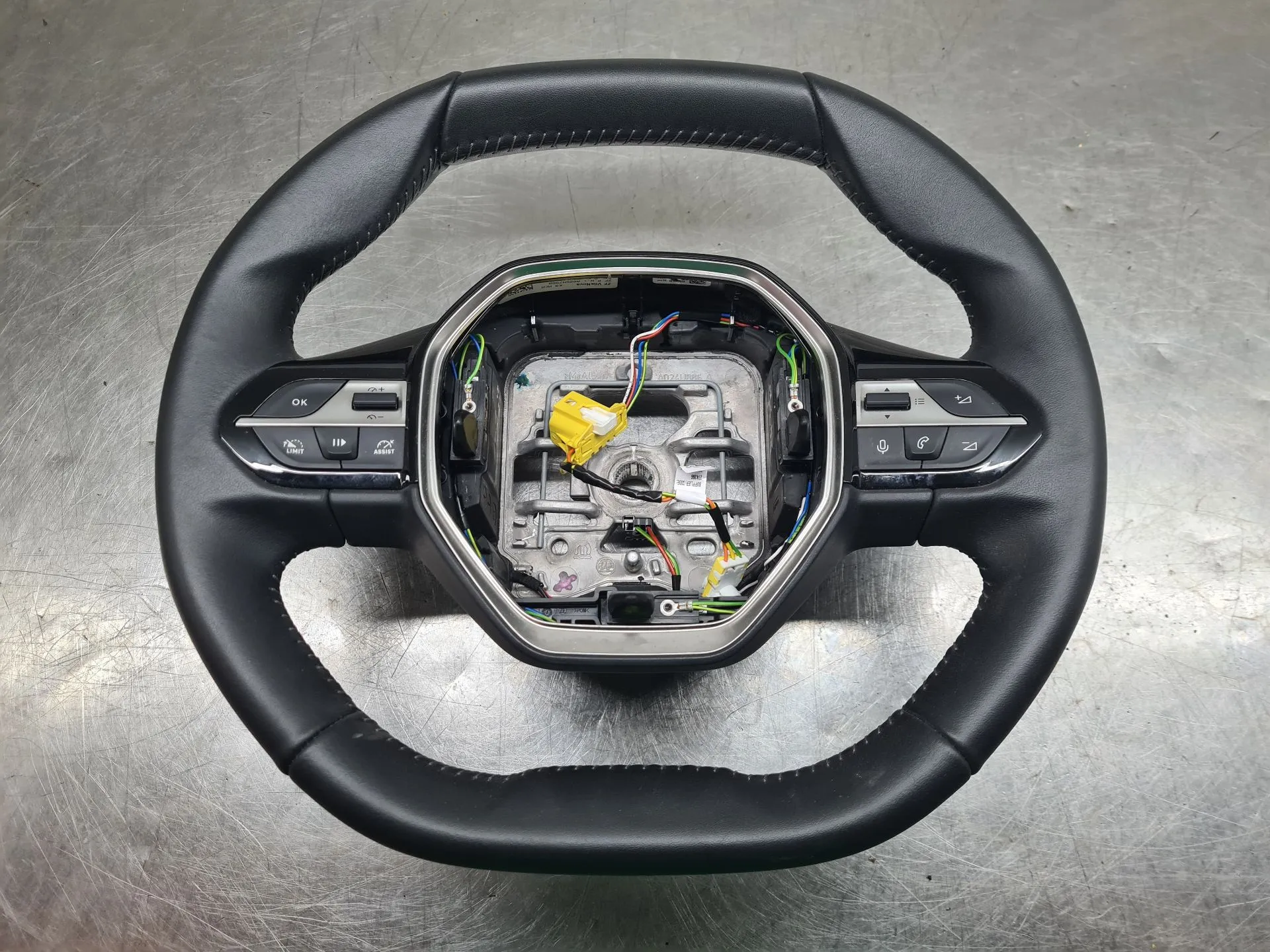 Volante PEUGEOT Rifter