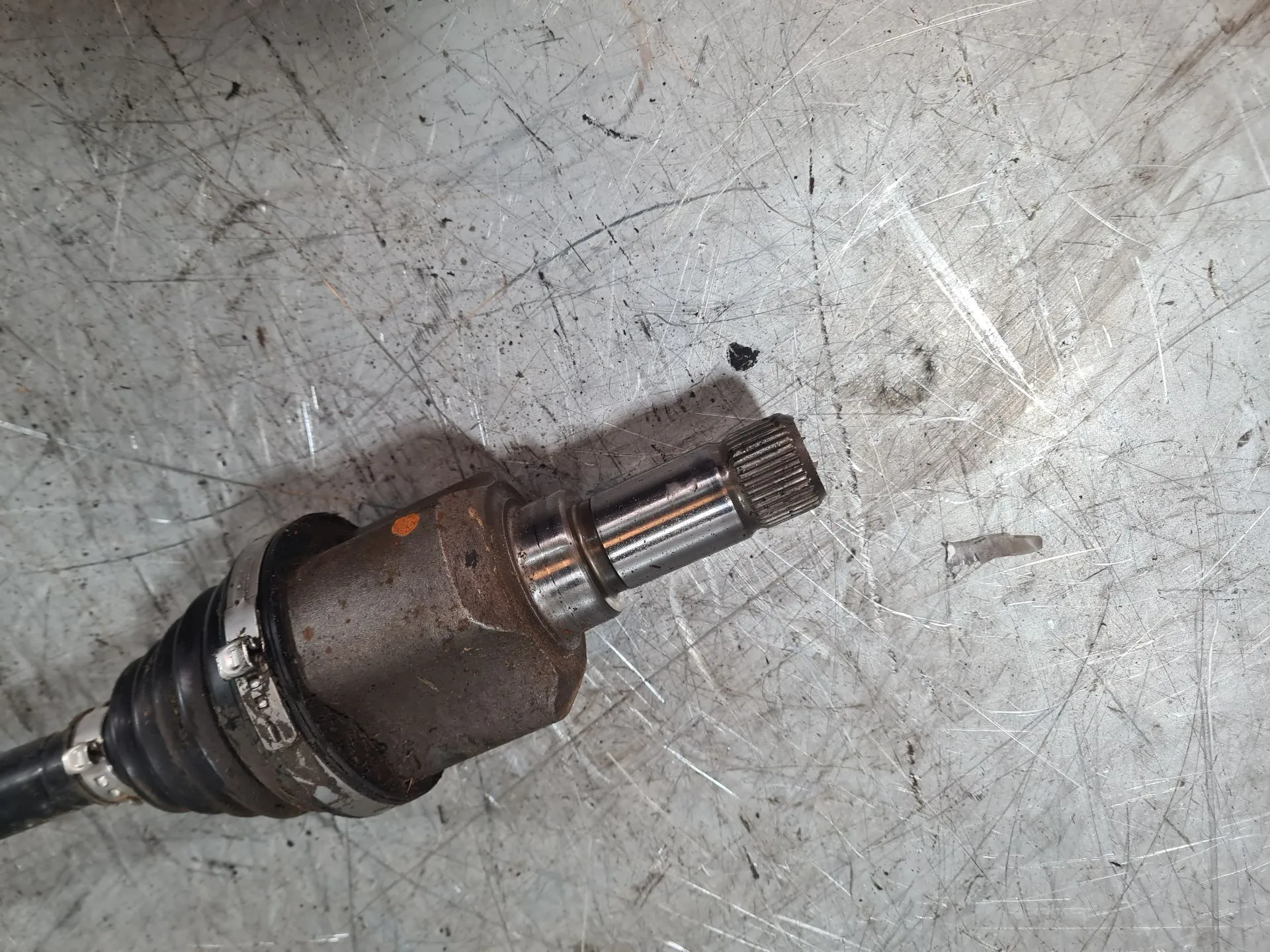 Left front driveshaft PEUGEOT 3008 II (M_) Imagem-1