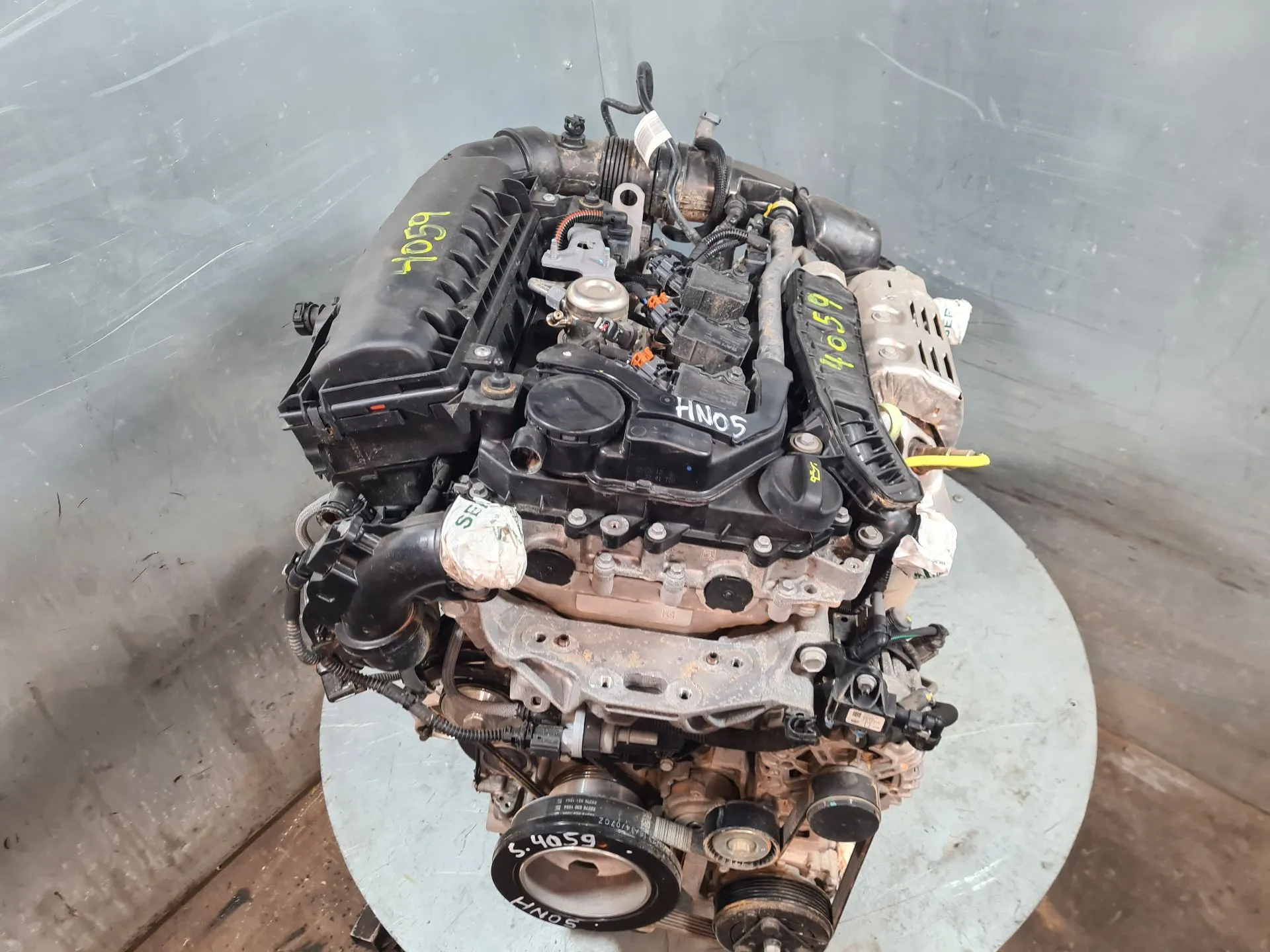 Motor completo PEUGEOT 208 II Imagem-1