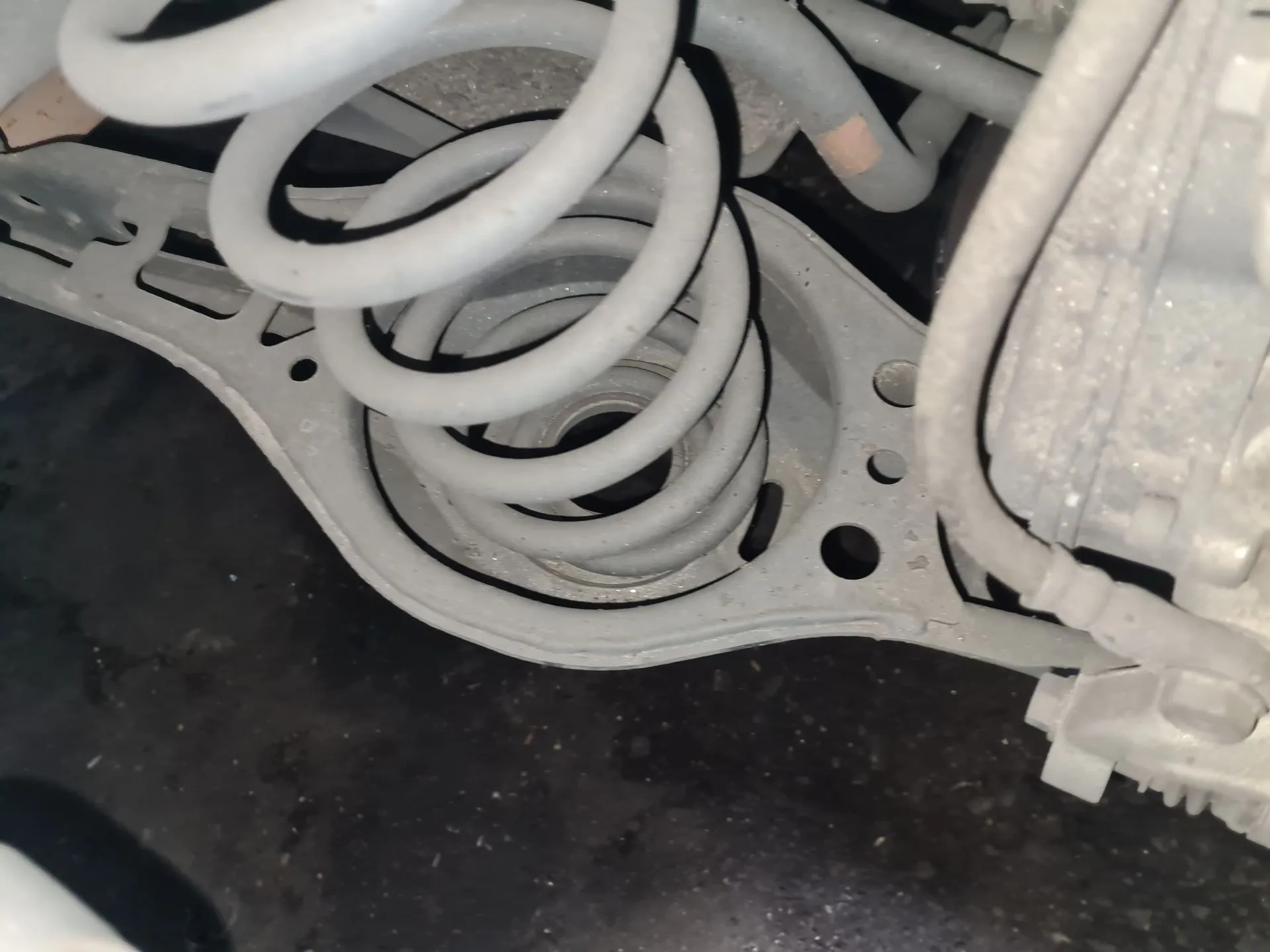 Braccio di sospensione posteriore destro TOYOTA Corolla Touring Sports (_E21_)