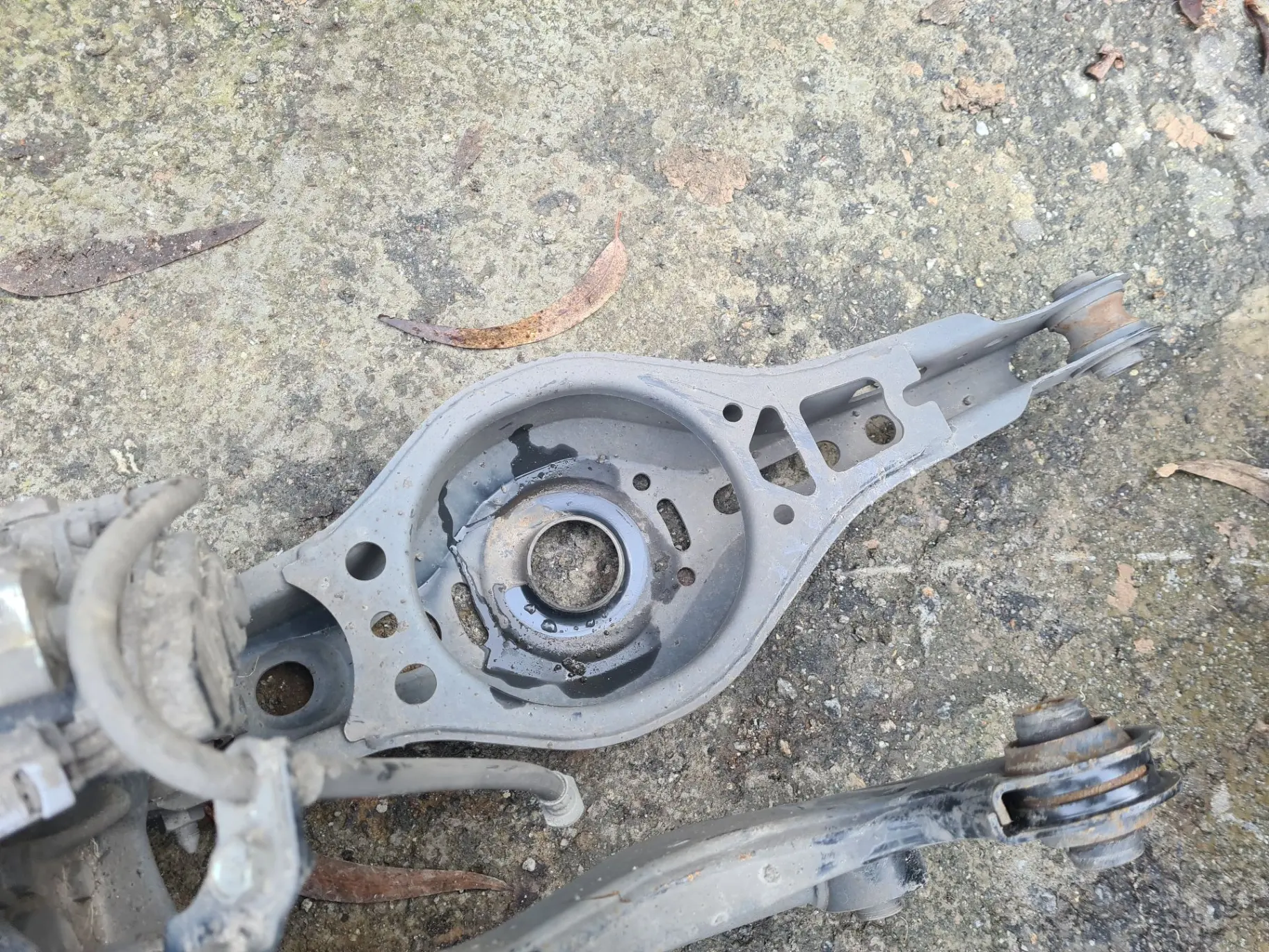 Bras de suspension arrière Droite TOYOTA Corolla Touring Sports (_E21_)