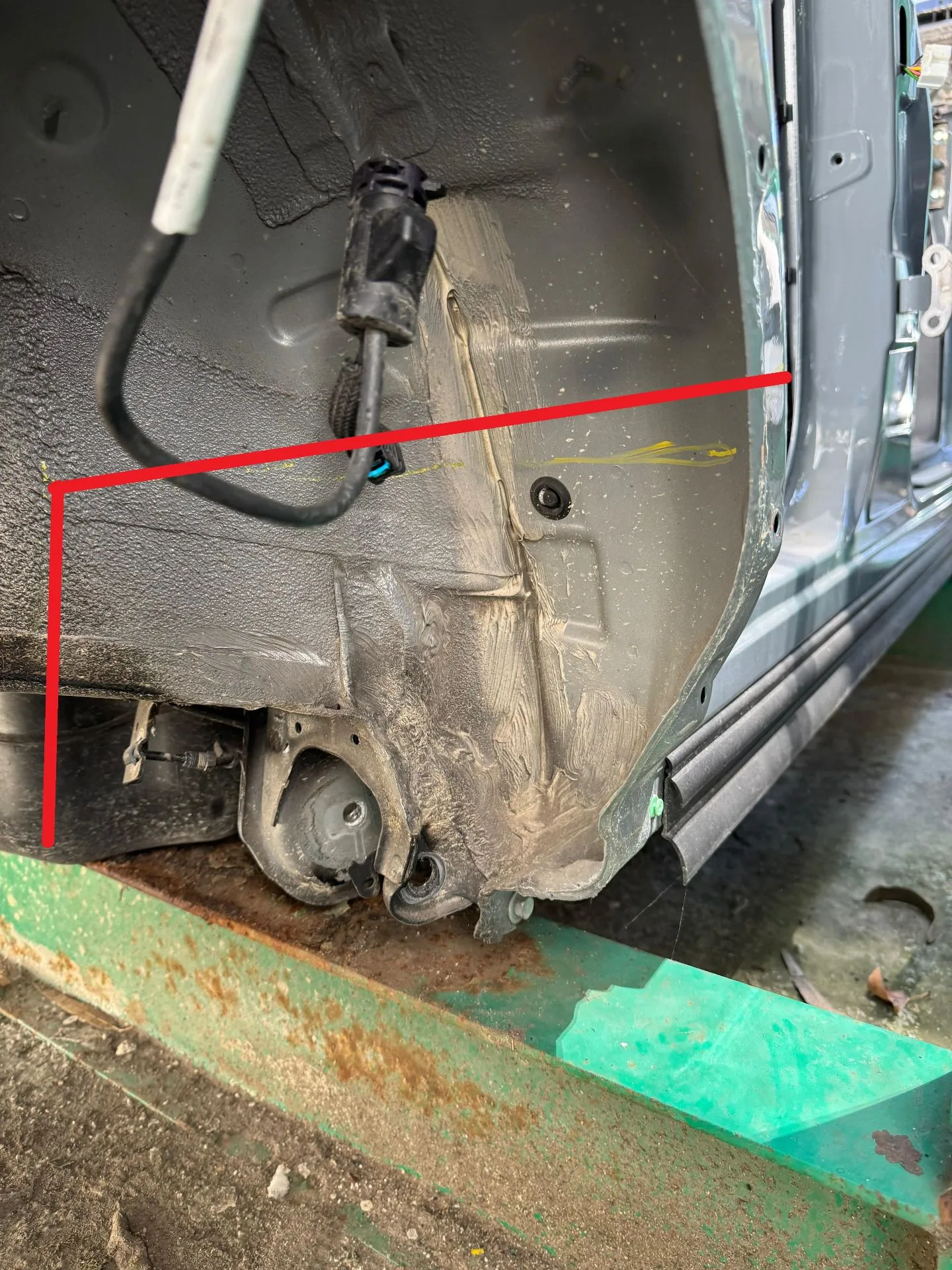 Embaladeira direita em chapa NISSAN Qashqai III (J12)