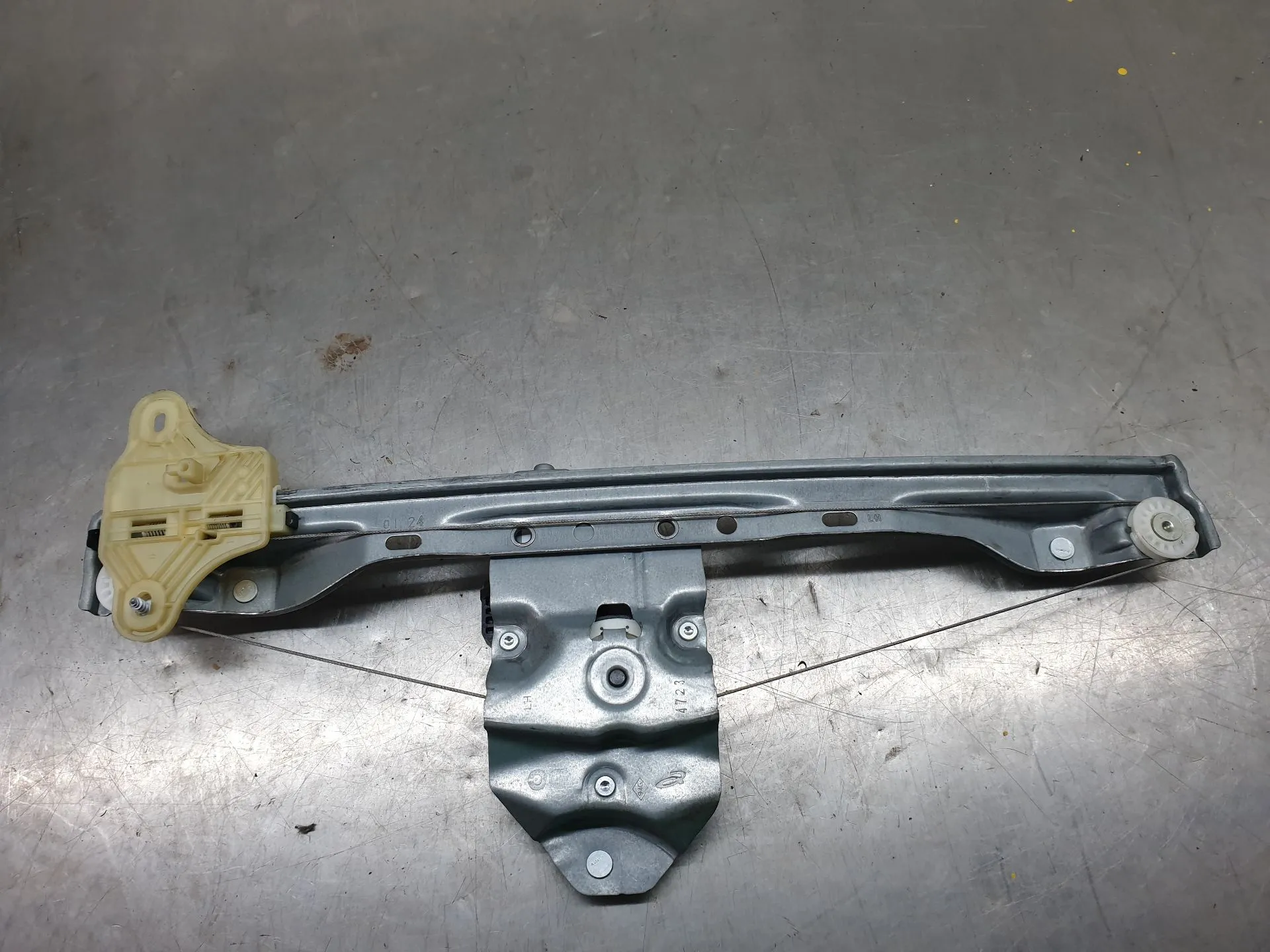 Lève-vitre avant gauche RENAULT Twingo III (BCM_) Imagem-1