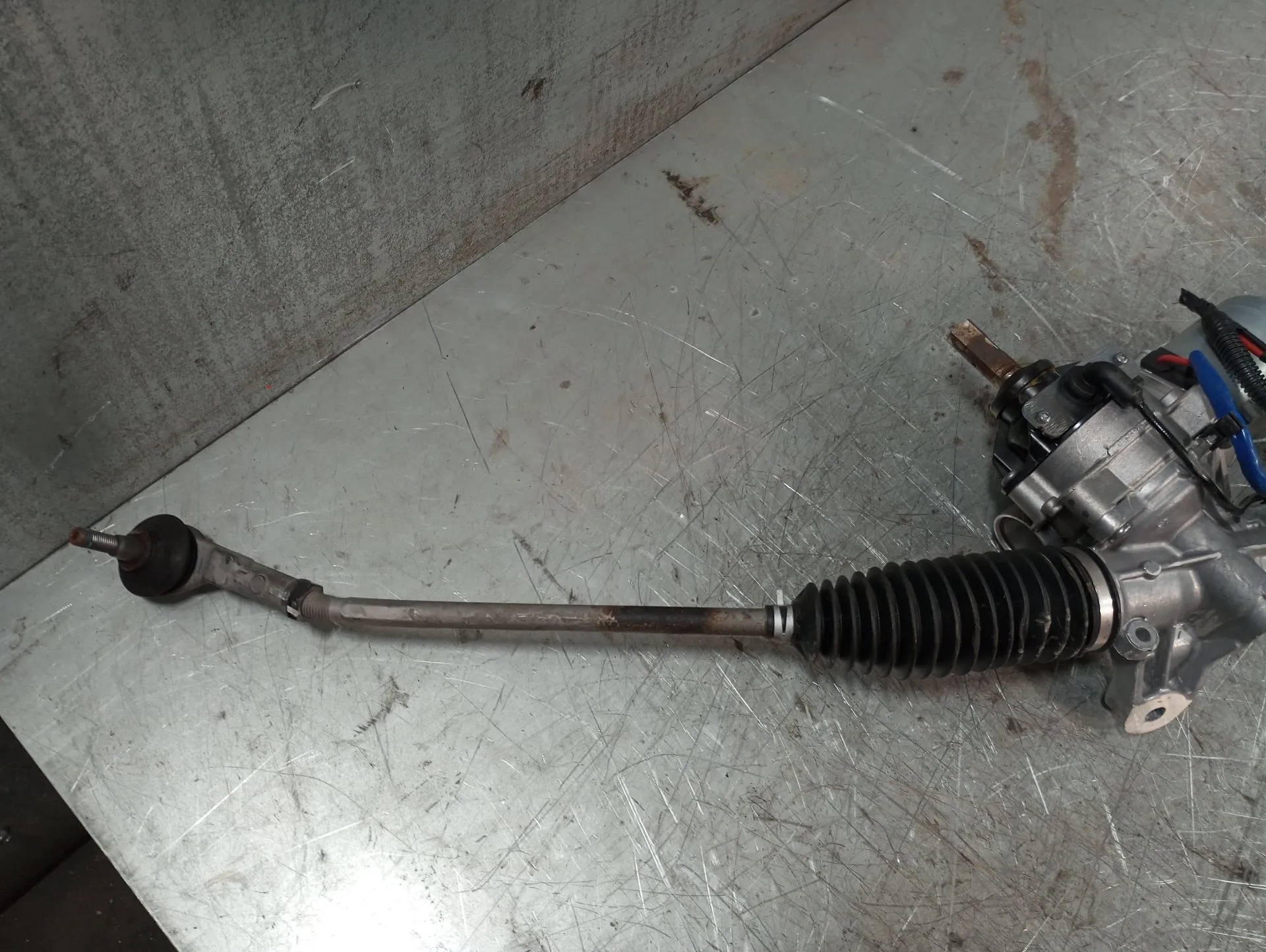 Steering box RENAULT Twingo III (BCM_) Imagem-1