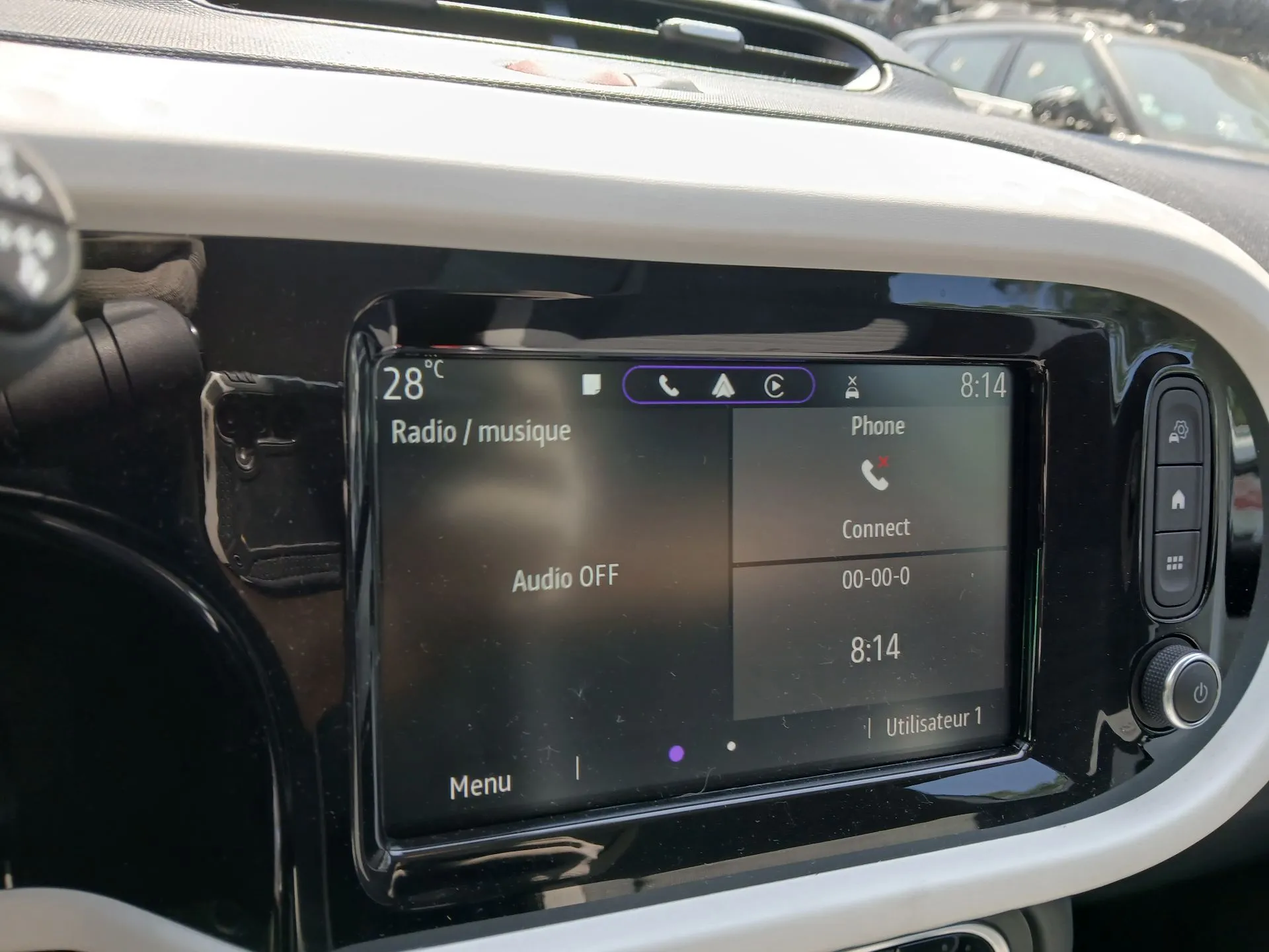Autoradio RENAULT Twingo III (BCM_) Imagem-1
