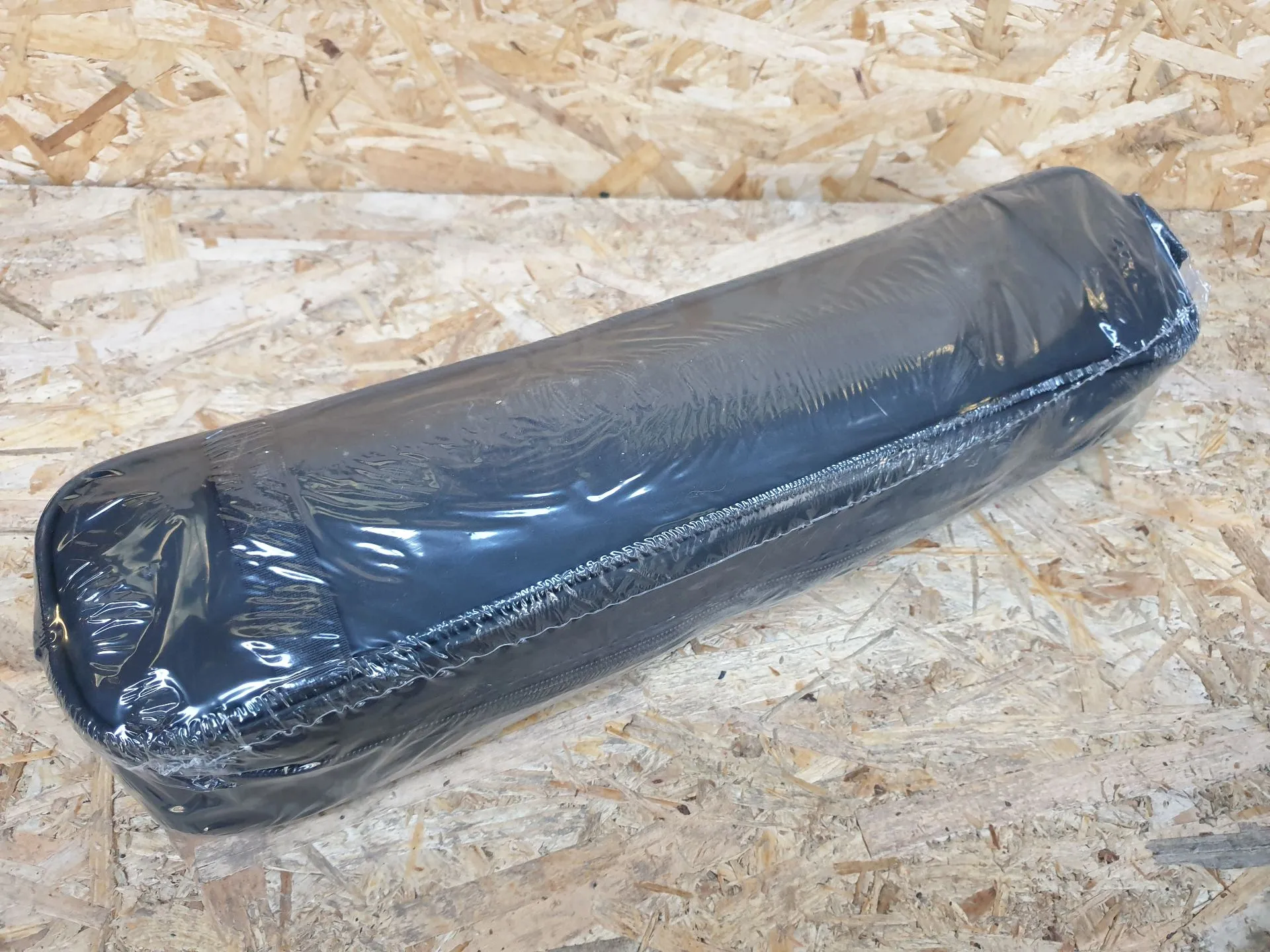 Triangolo di emergenza TOYOTA Yaris Cross (MXP_) Imagem-2