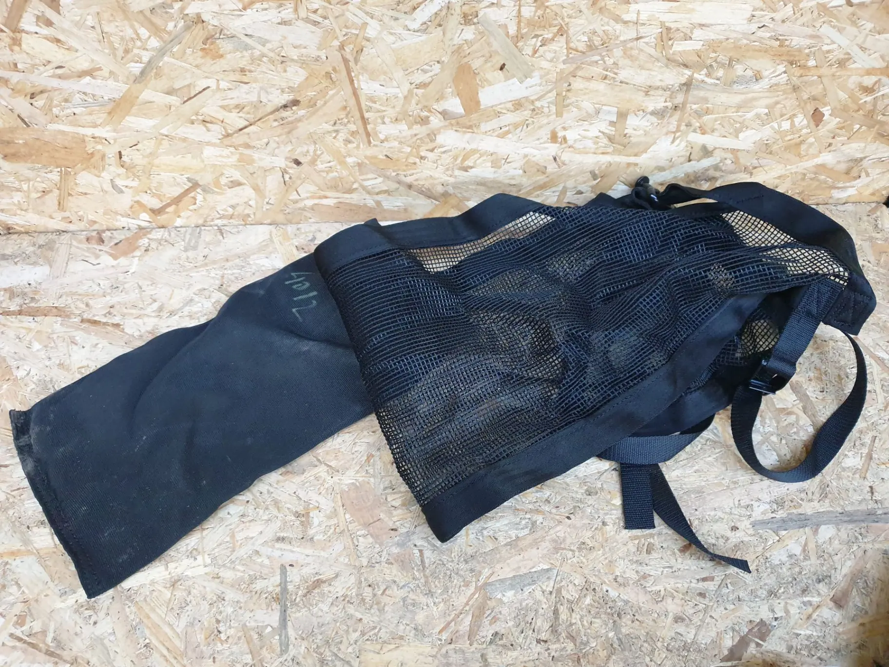 Acessórios Auto JAGUAR F-Pace (X761) Imagem-1