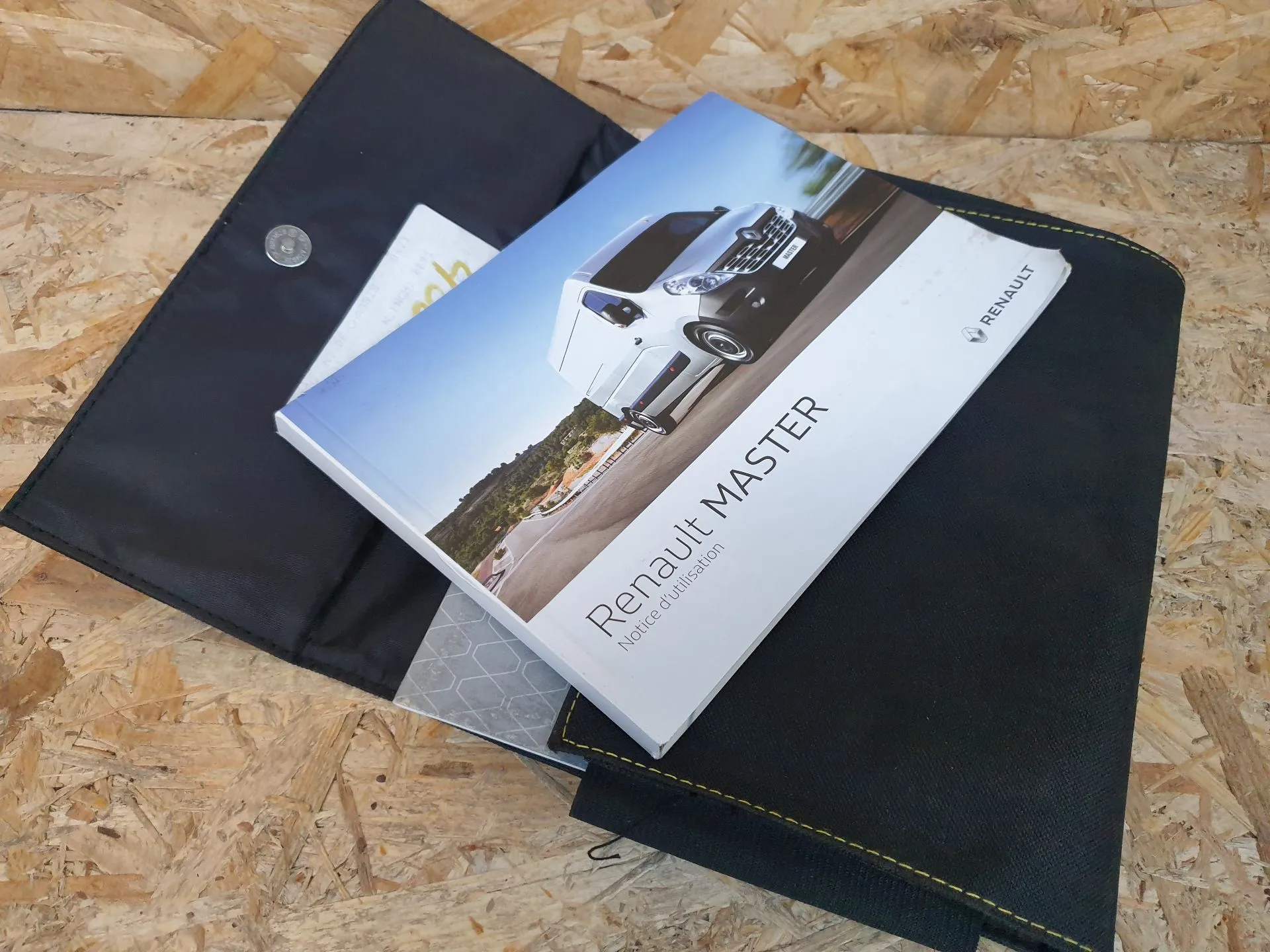 Borsa con manuale dell’utente del veicolo RENAULT Master III (FV) Imagem-1