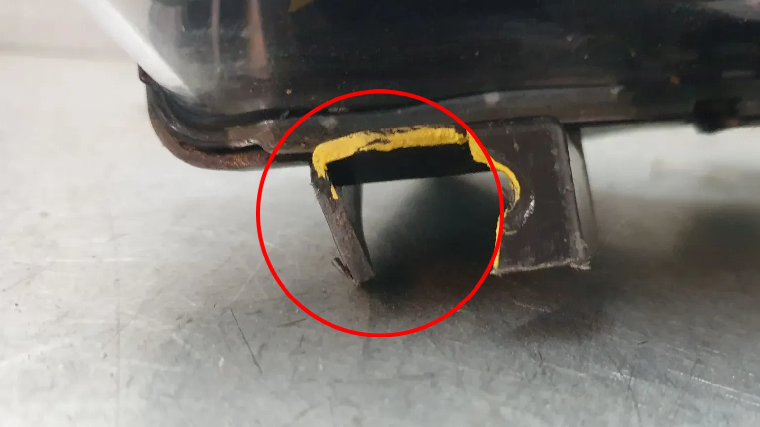 Feu antibrouillard Avant Gauche TESLA Model Y (5YJY) Imagem-9