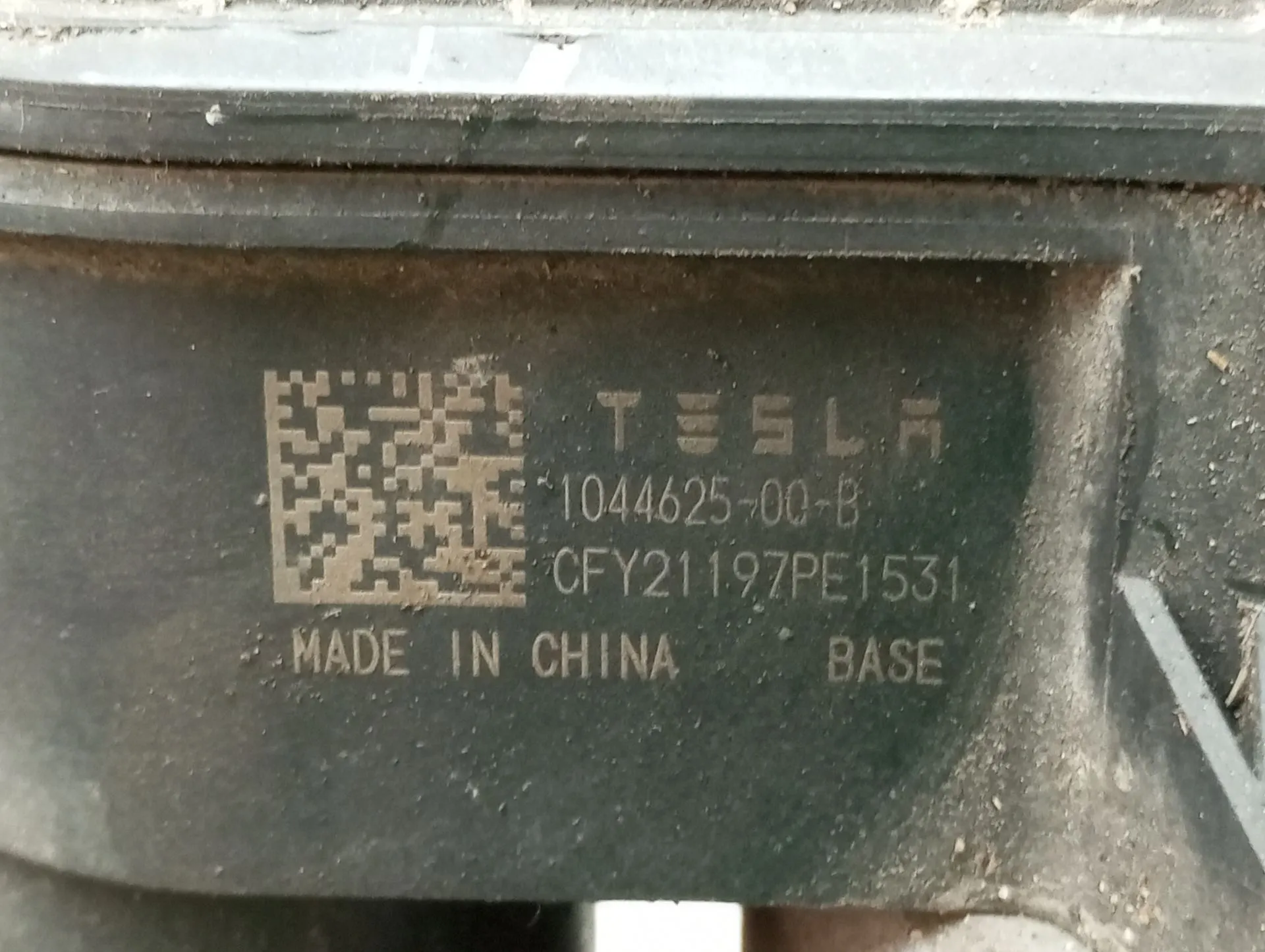 Left rear Brake Caliper TESLA Model Y (5YJY) Imagem-2