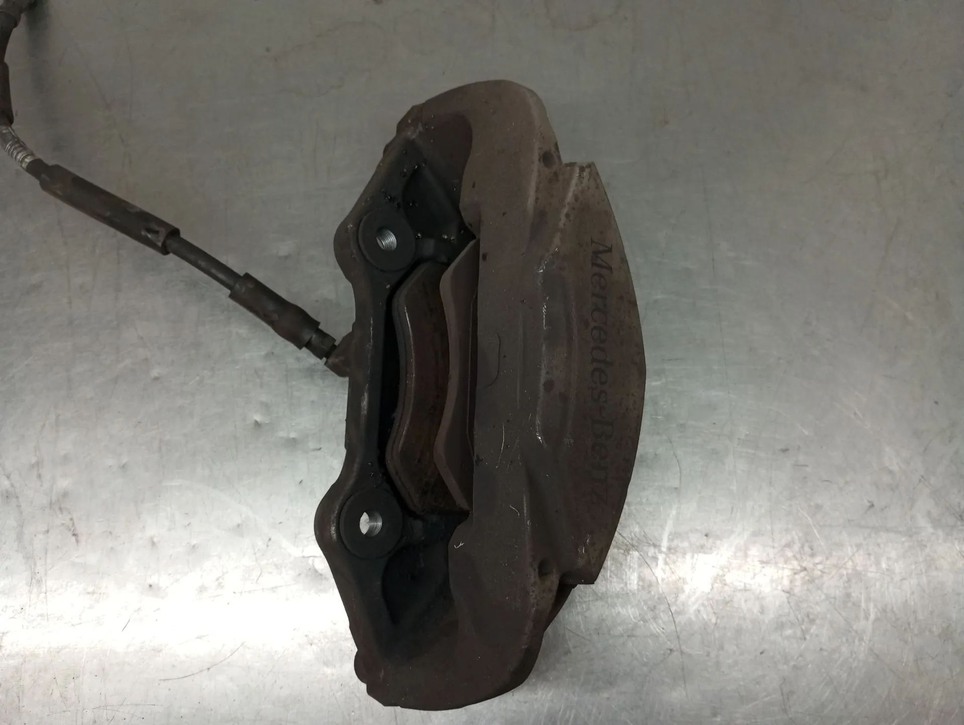 Pinza freno anteriore sinistra MERCEDES-BENZ Classe C (W205)