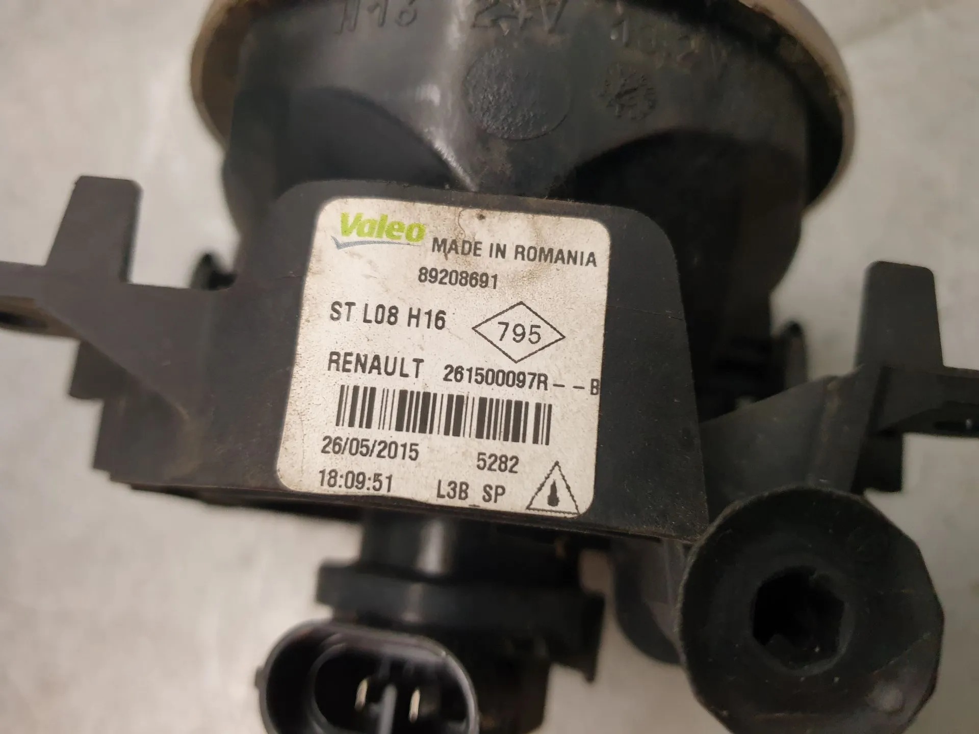 Feu antibrouillard Avant Droite RENAULT Twingo III (BCM_) Imagem-4