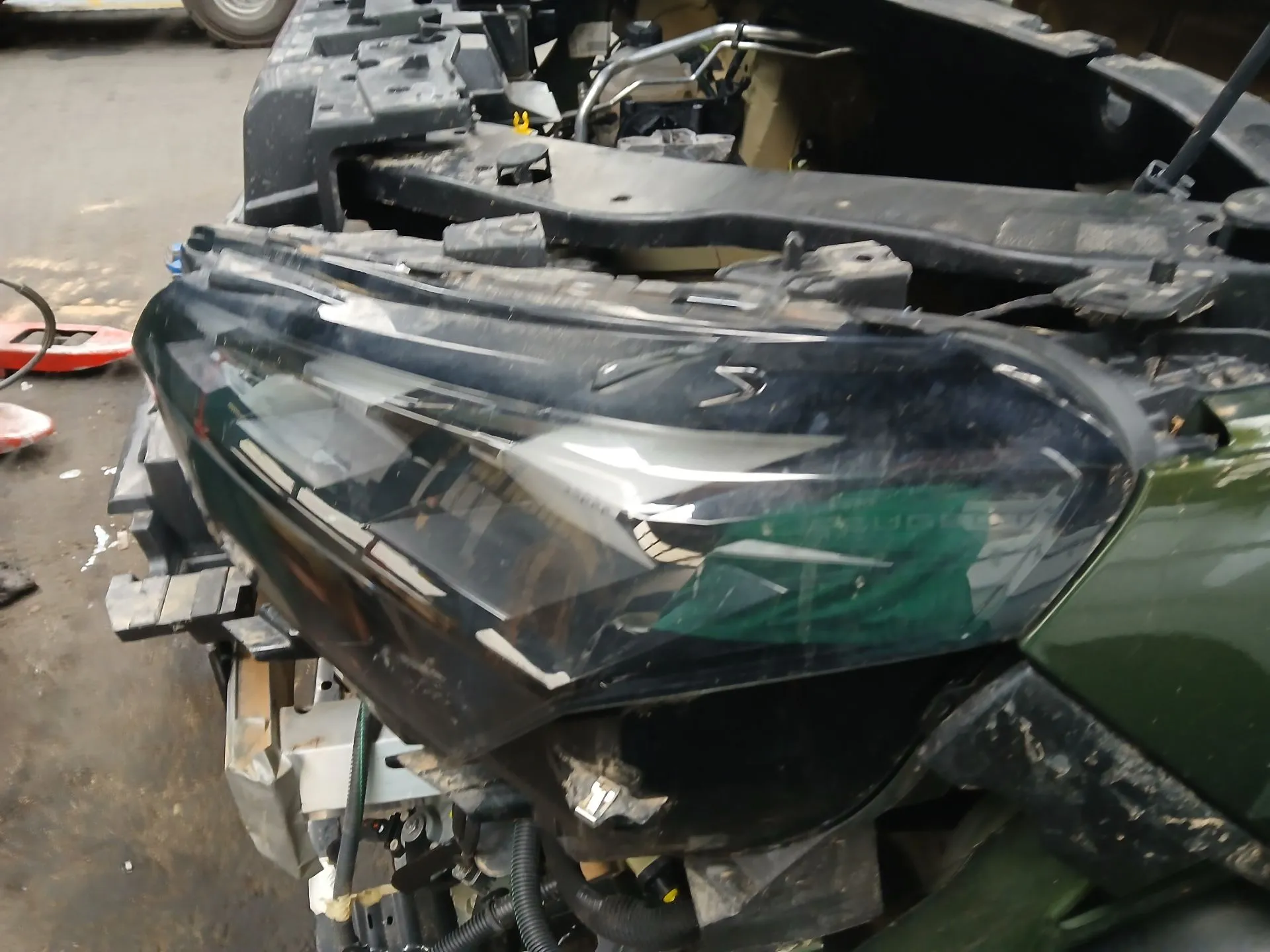 Left Headlight PEUGEOT Rifter Imagem-2