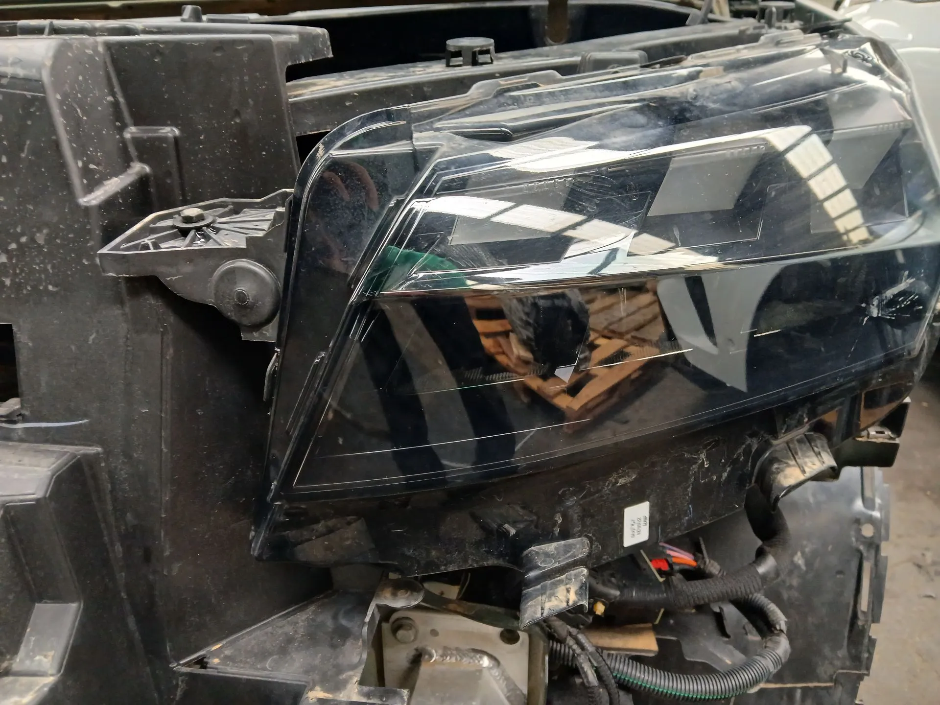 Left Headlight PEUGEOT Rifter Imagem-1