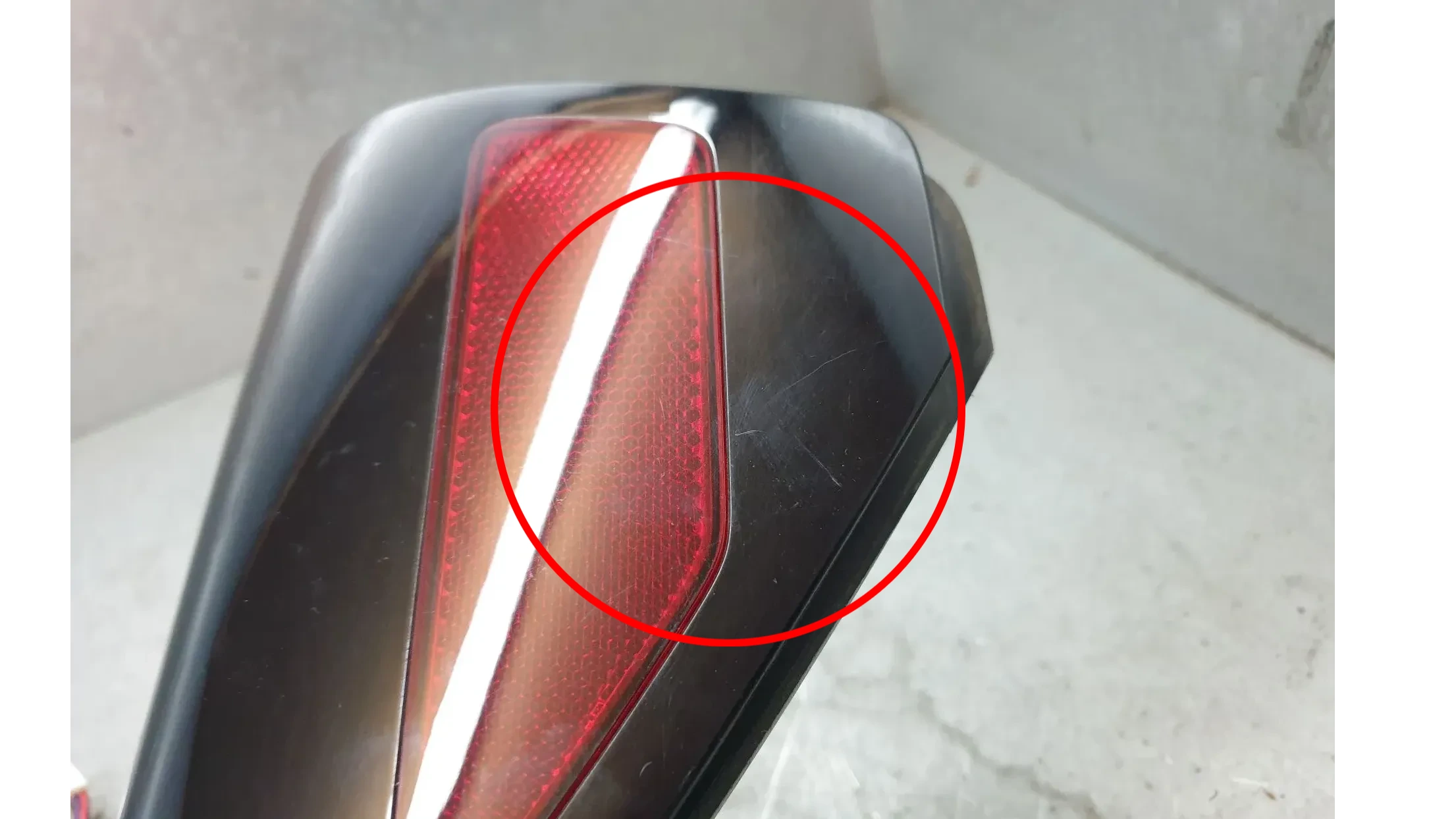 Fuel tank cap TESLA Model Y (5YJY) Imagem-12