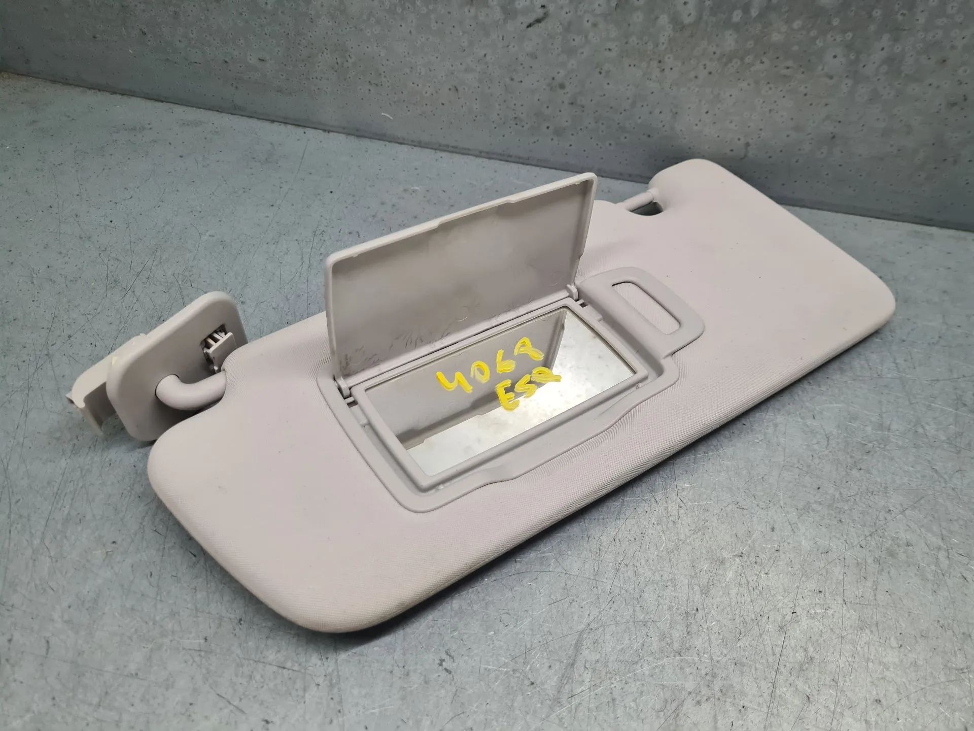 Pála de sol esquerda RENAULT Clio V (BF_)