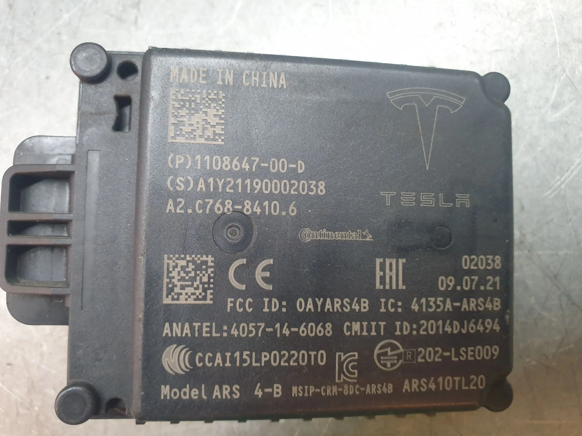Radar sensor TESLA Model Y (5YJY) Imagem-3