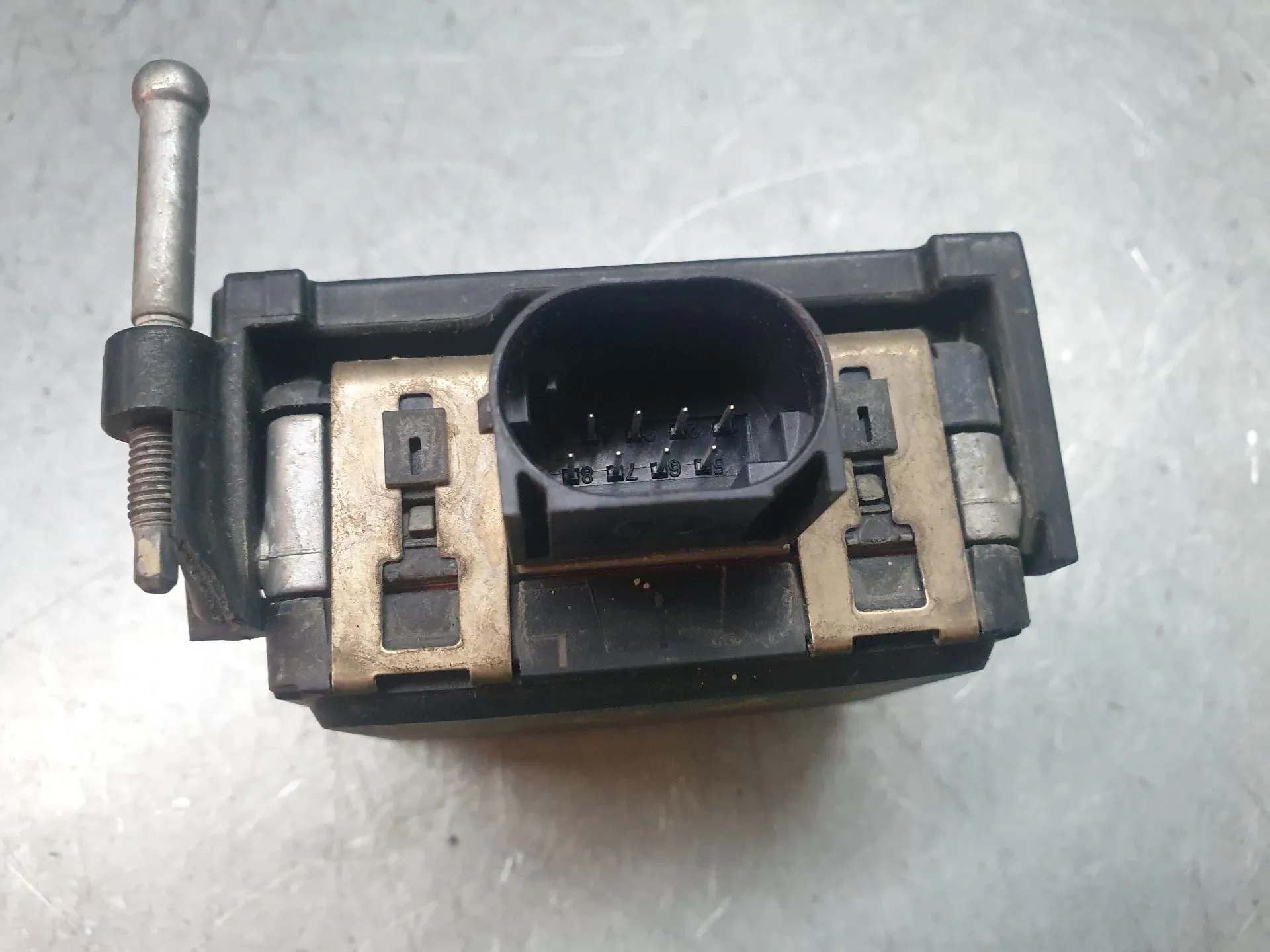 Capteur radar SEAT Leon (5F1) Imagem-1