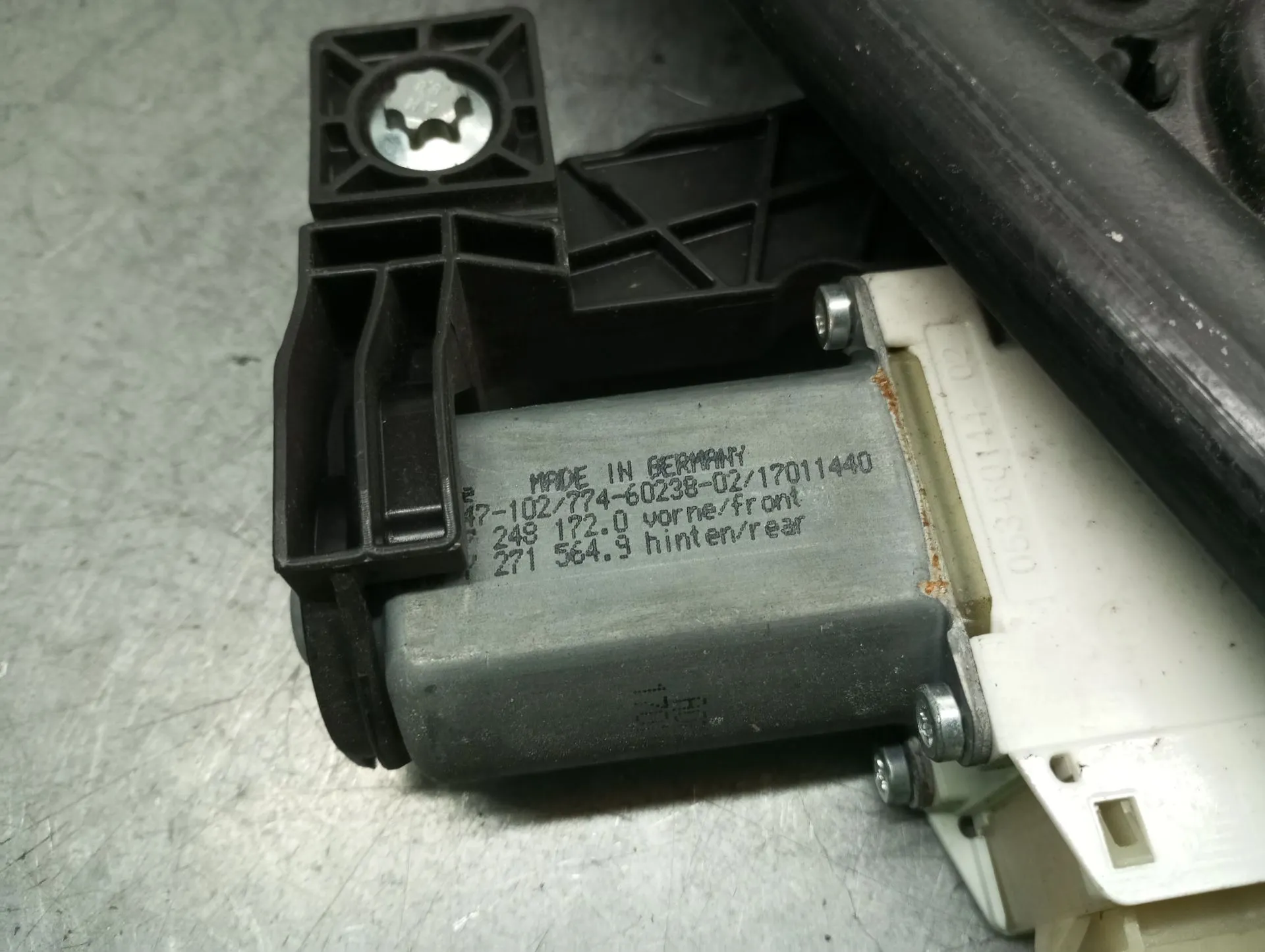 Elevador vidros trás direito BMW 5 Touring (F11) Imagem-2