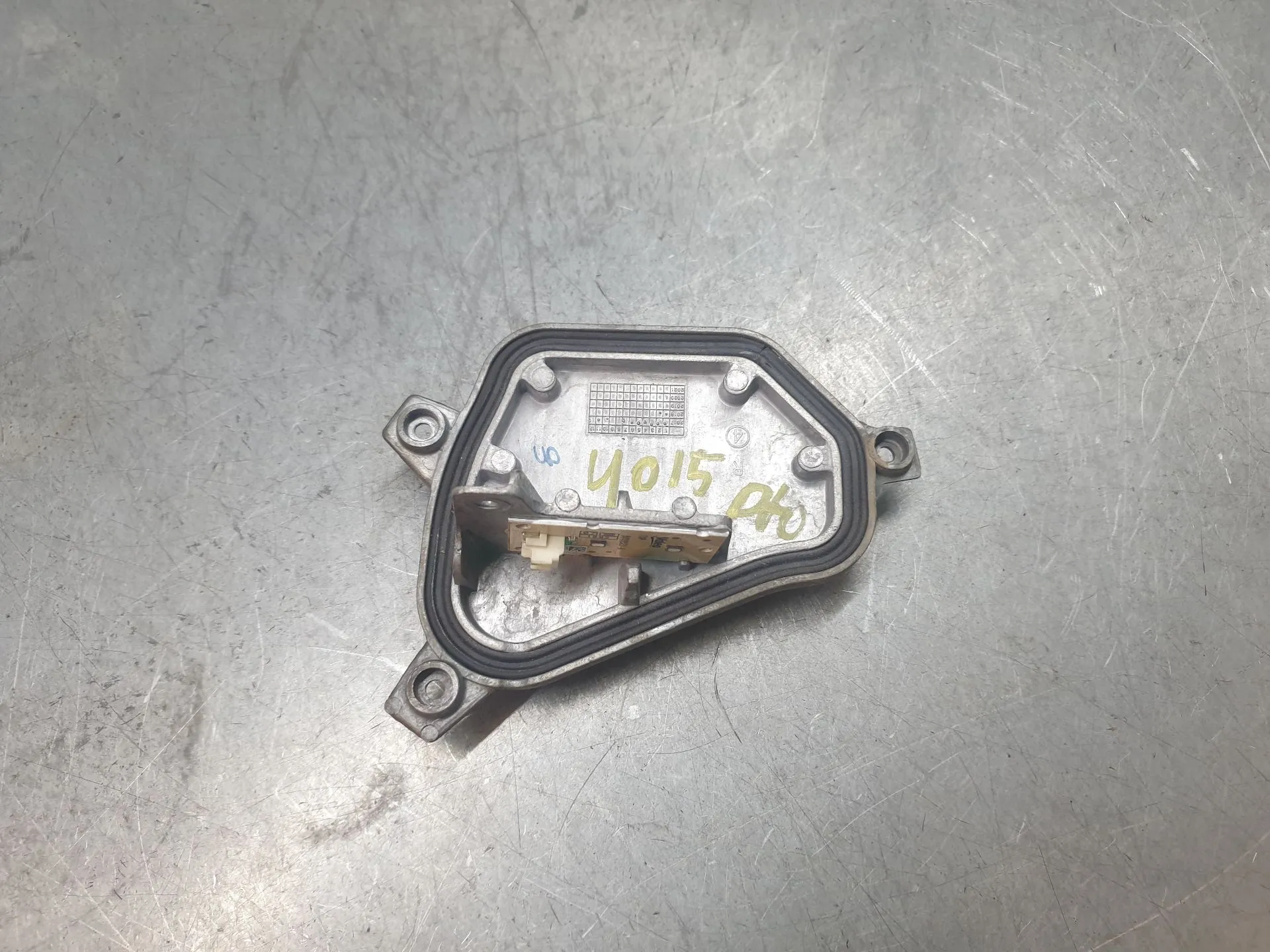 Balástro xénon / módulo LED BMW X1 (F48)