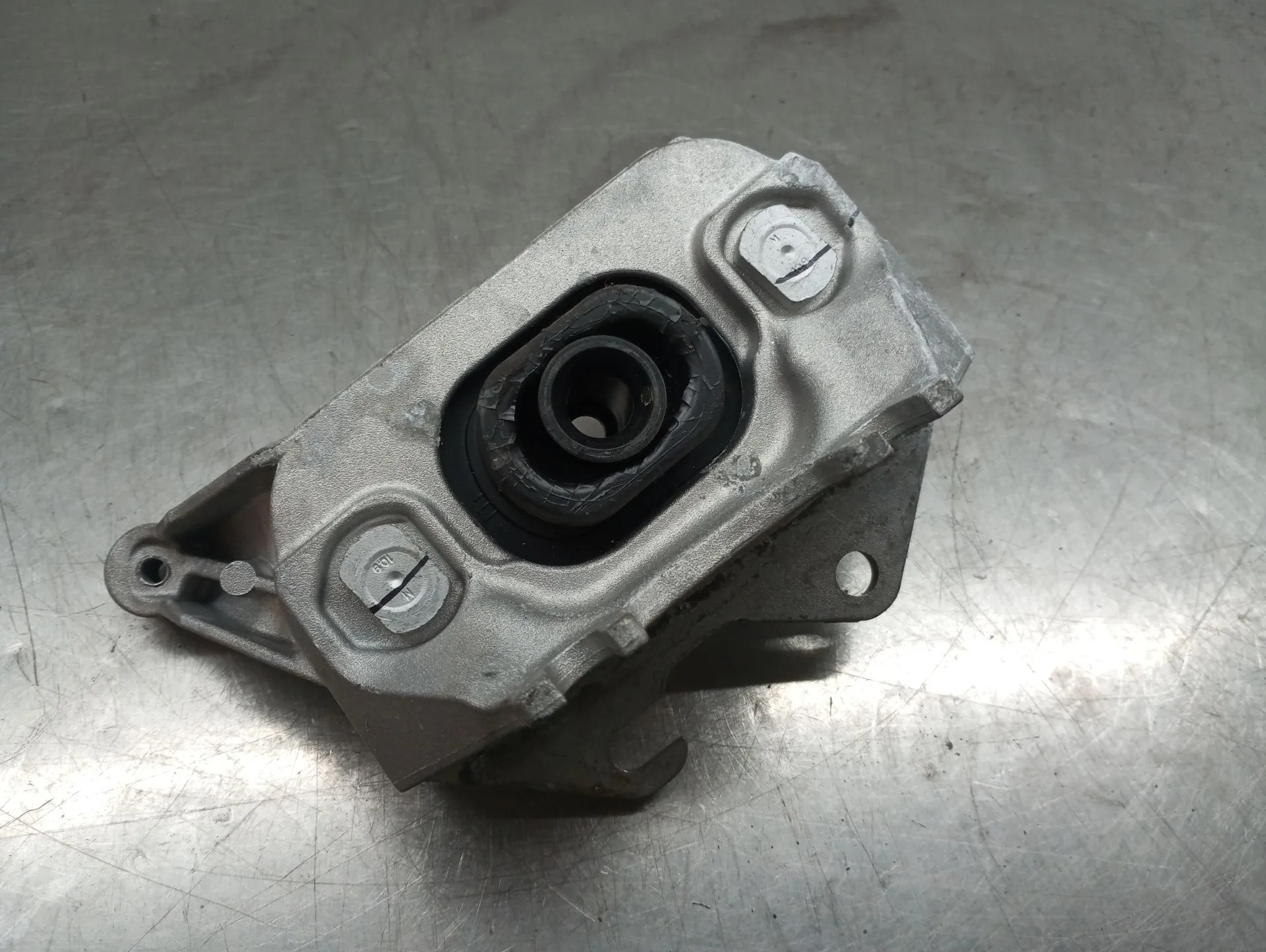 Supporto Motore DACIA Sandero III Imagem-1