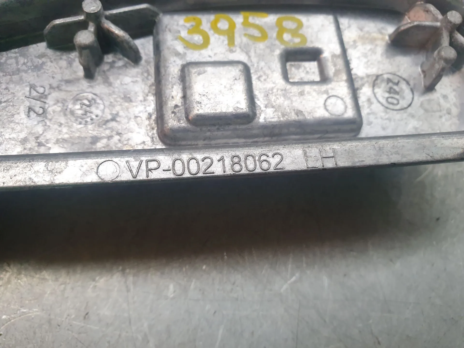 Ballast Xenon / Module LED DACIA Sandero III Imagem-3