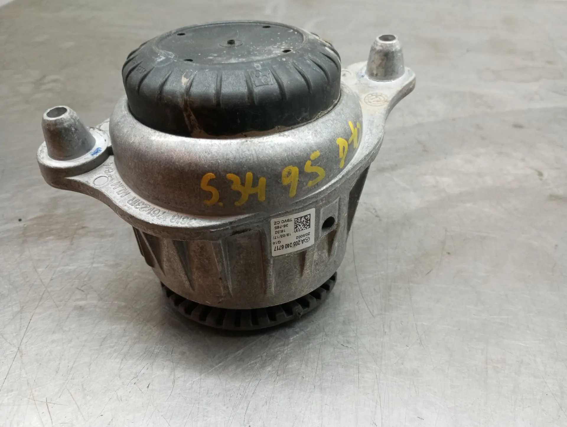Support Moteur MERCEDES-BENZ Classe C Coupé (C205)