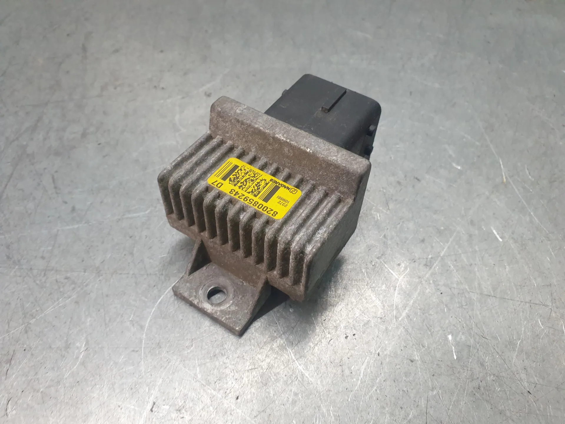 Temporisateur de préchauffage RENAULT Clio III (BR0/1, CR0/1) Imagem-2