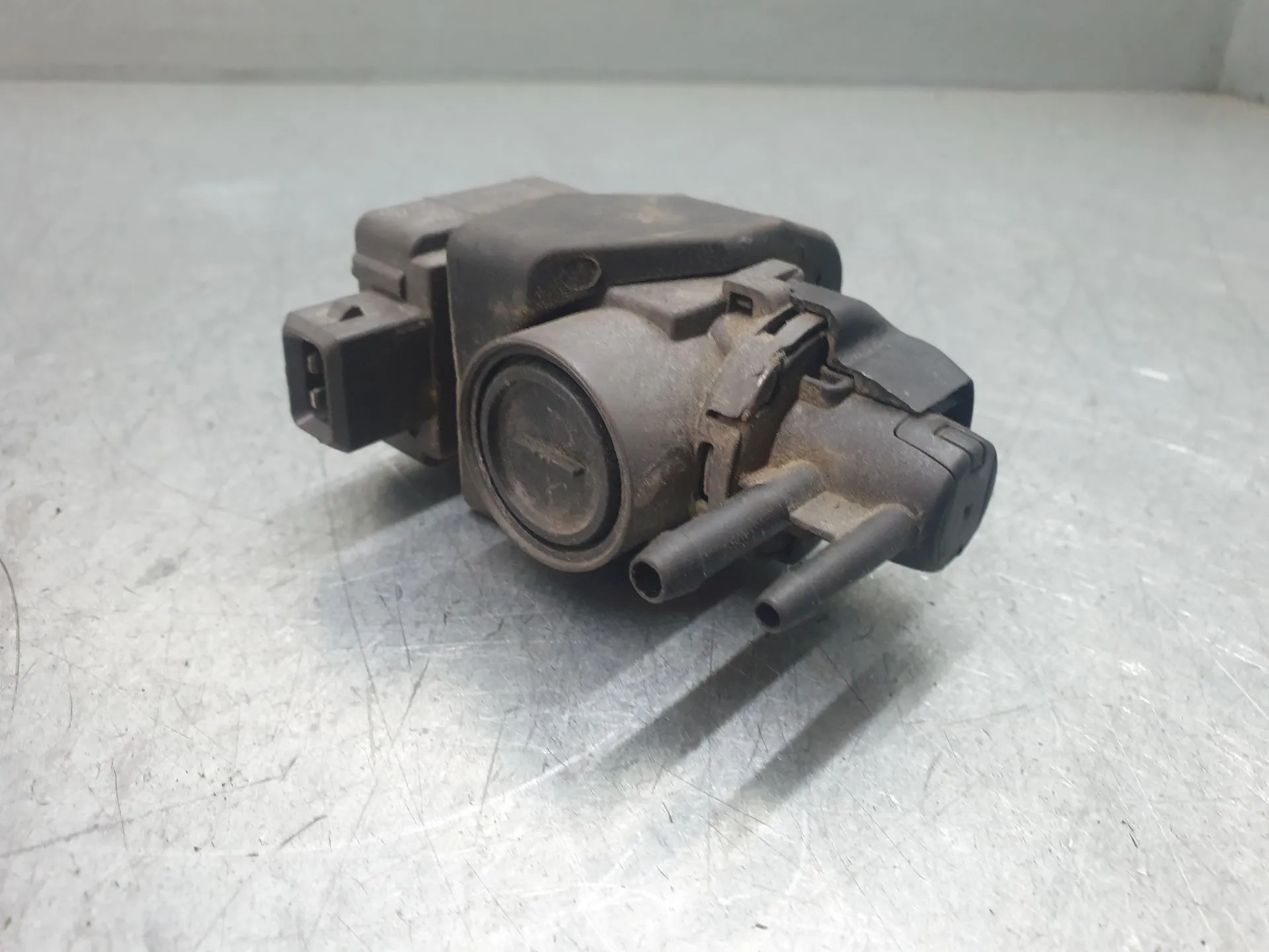 Idle air control valve RENAULT Trafic II (FL) Imagem-2