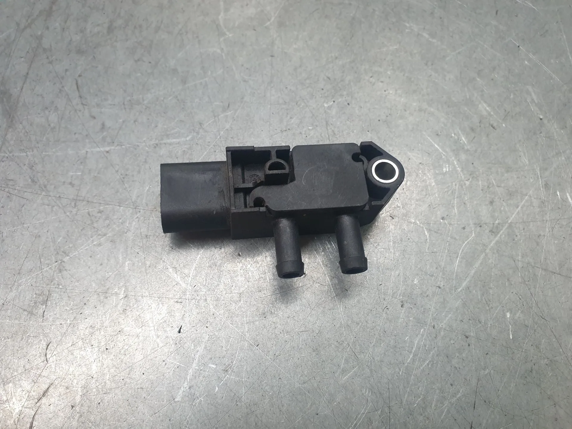 Sensor filtro particulas / FAP JAGUAR F-Pace (X761) Imagem-1