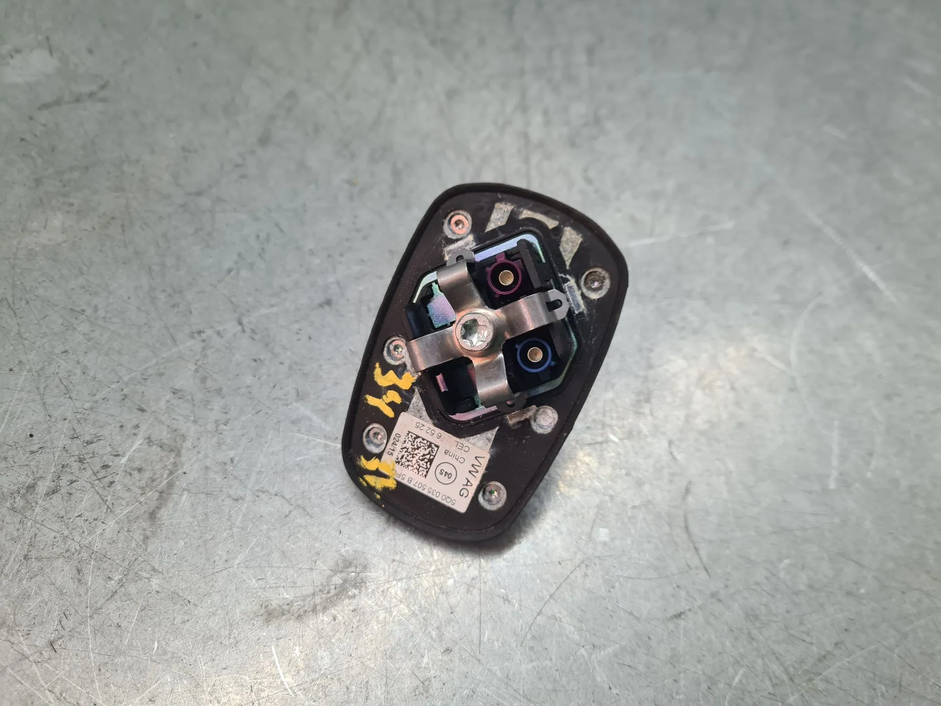 Base d'antenne VOLKSWAGEN Golf VII (5G1, BQ1, BE1, BE2) Imagem-2