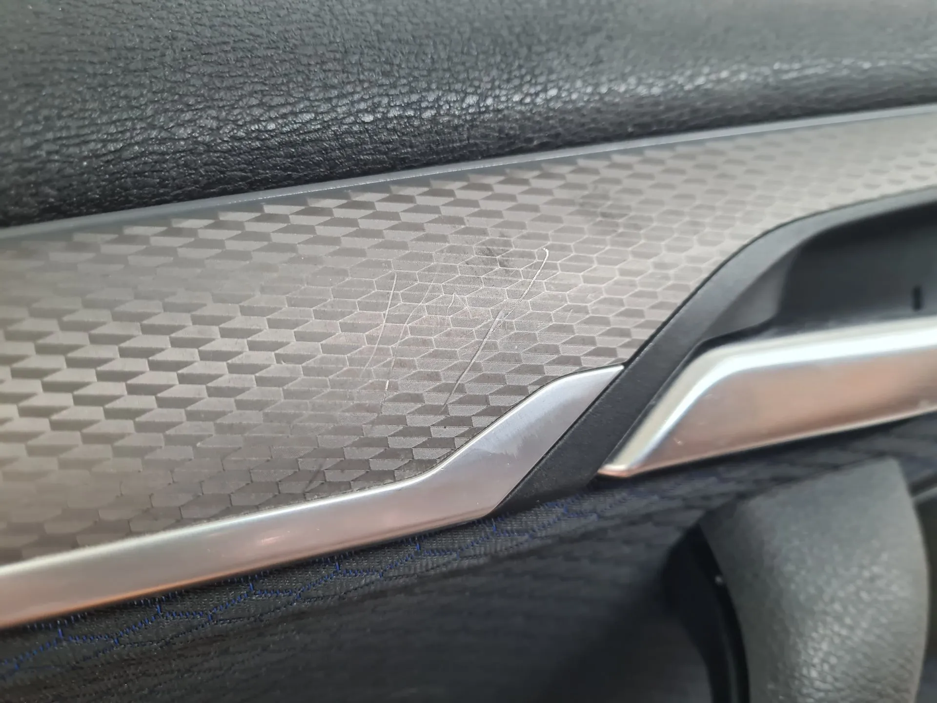Panneau de porte avant gauche BMW X2 (F39) Imagem-1