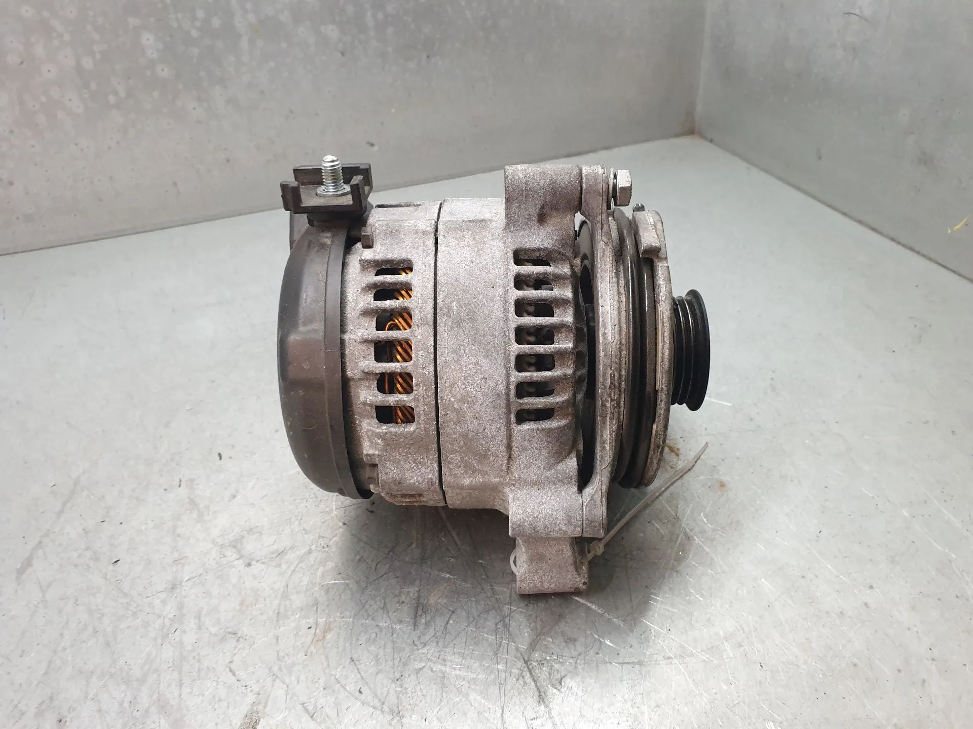Alternador BMW X2 (F39) Imagem-1
