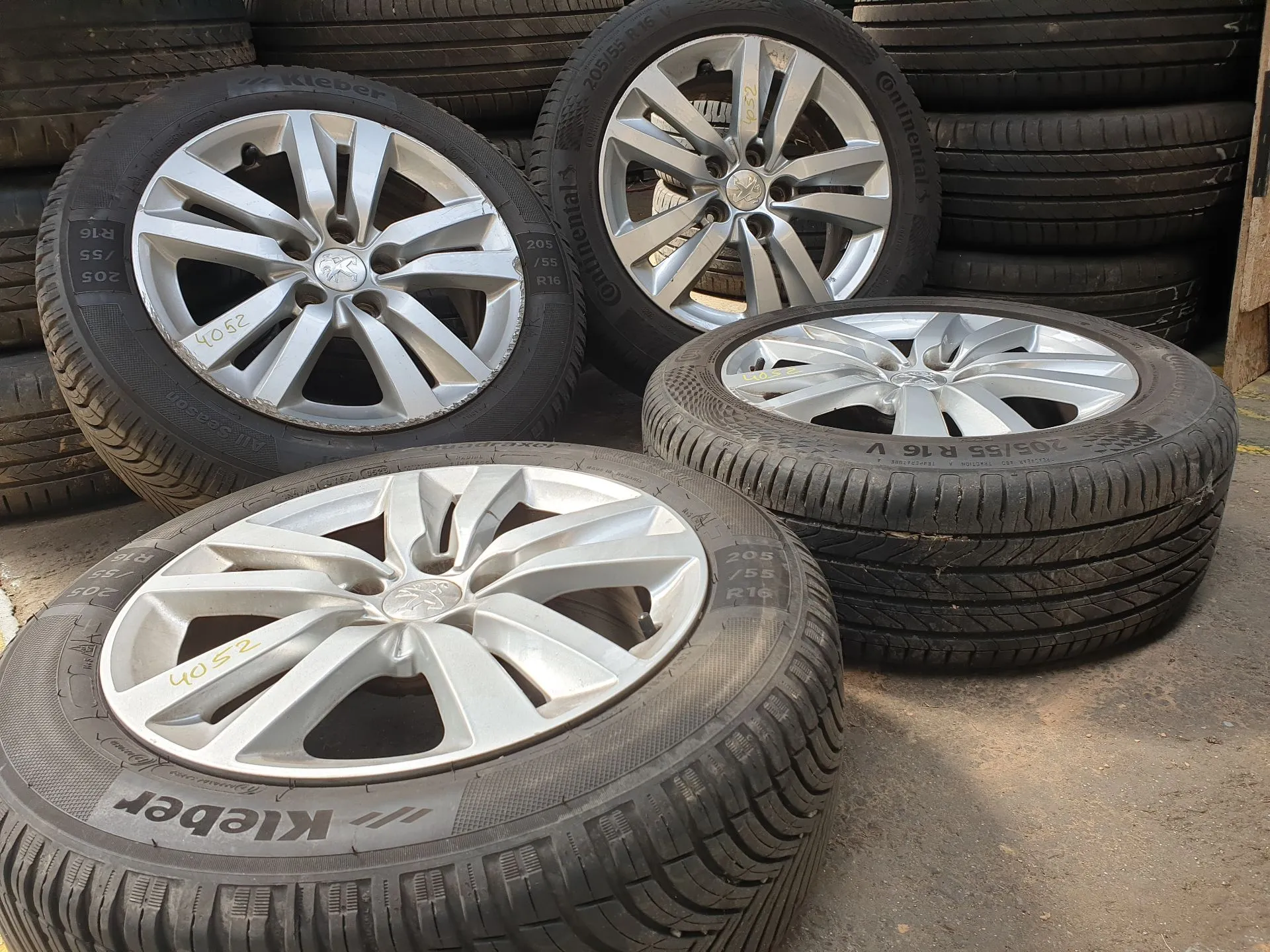 Conjunto Jantes Especiais PEUGEOT 308 II