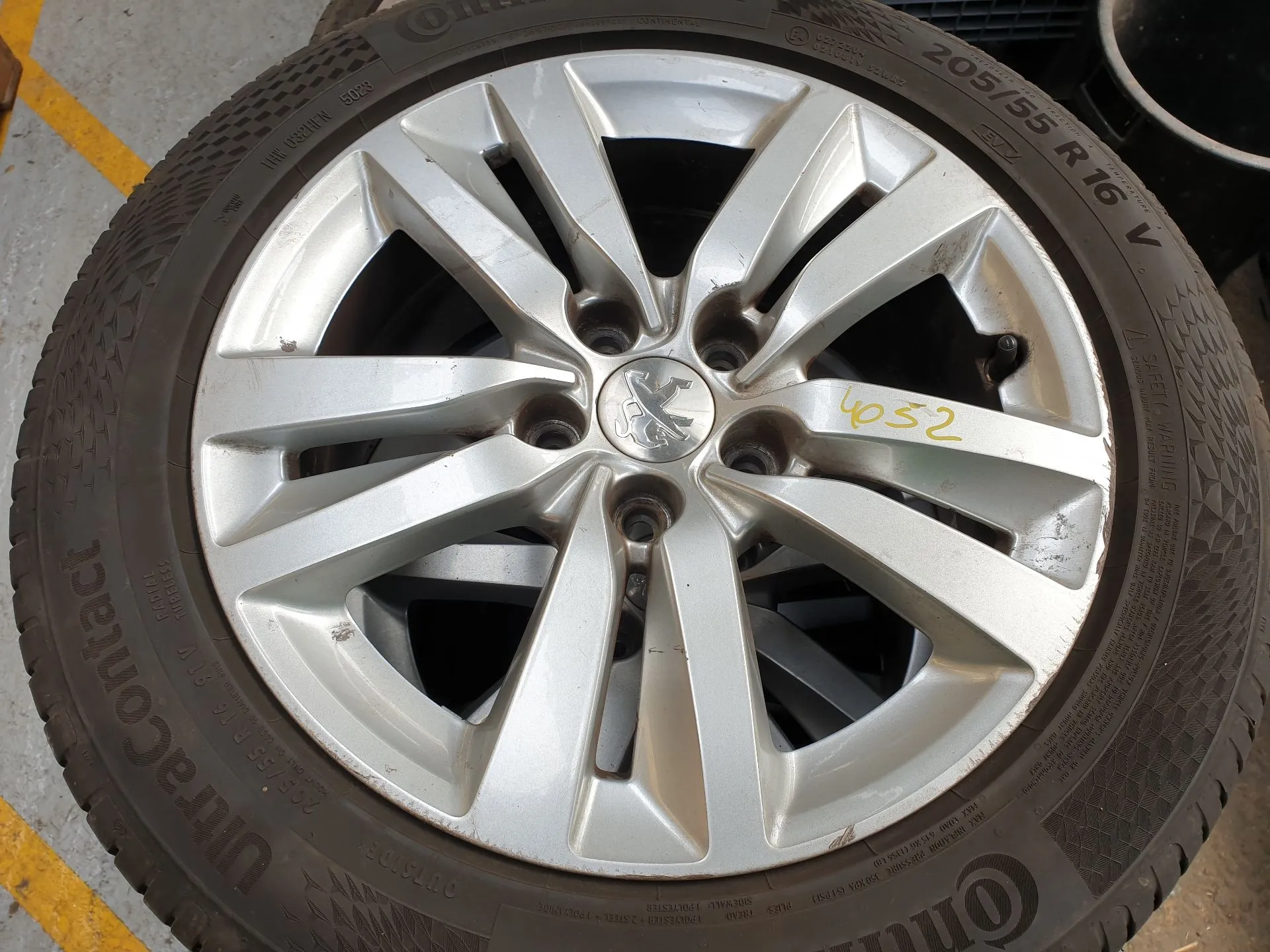 Conjunto Jantes Especiais PEUGEOT 308 II Imagem-3