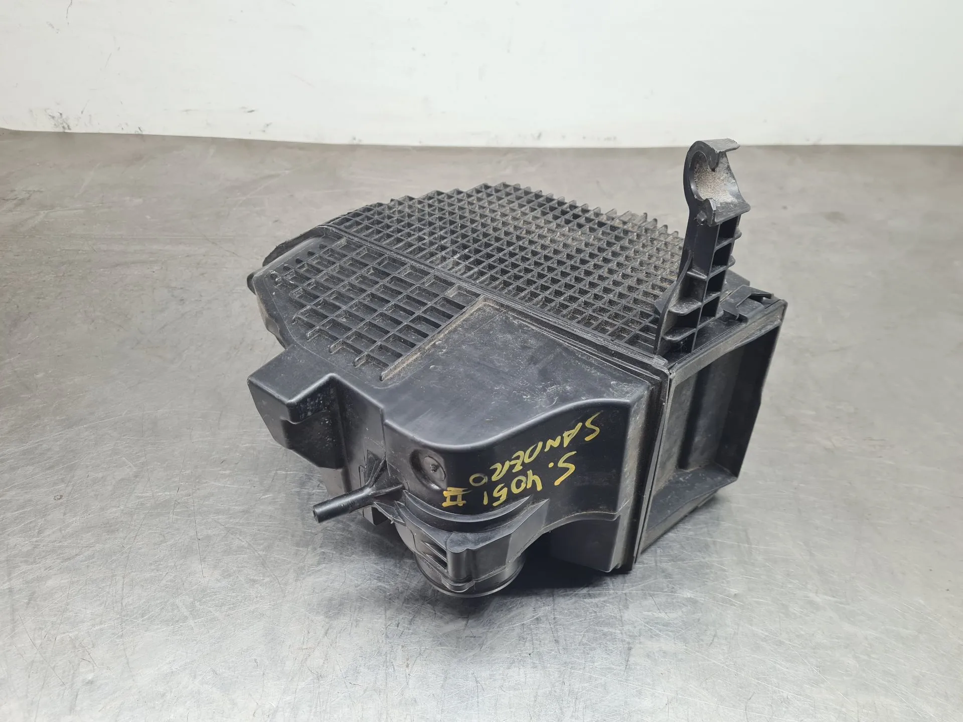 Air filter box DACIA Sandero II (5S_) Imagem-3
