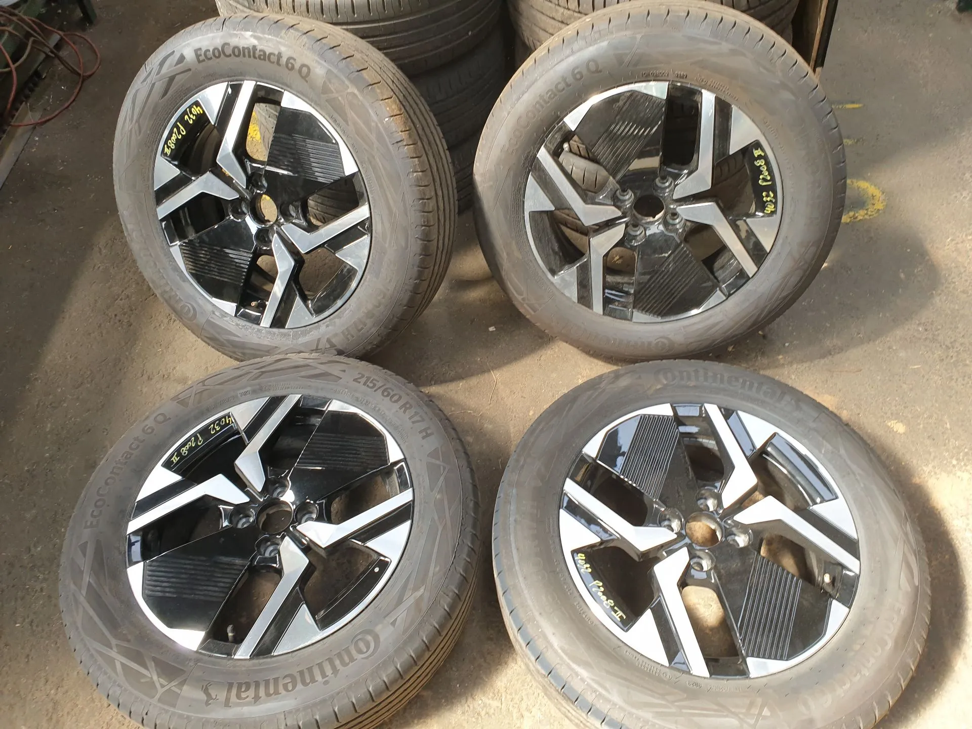 Conjunto Jantes Especiais PEUGEOT 2008 II (U_) Imagem-1