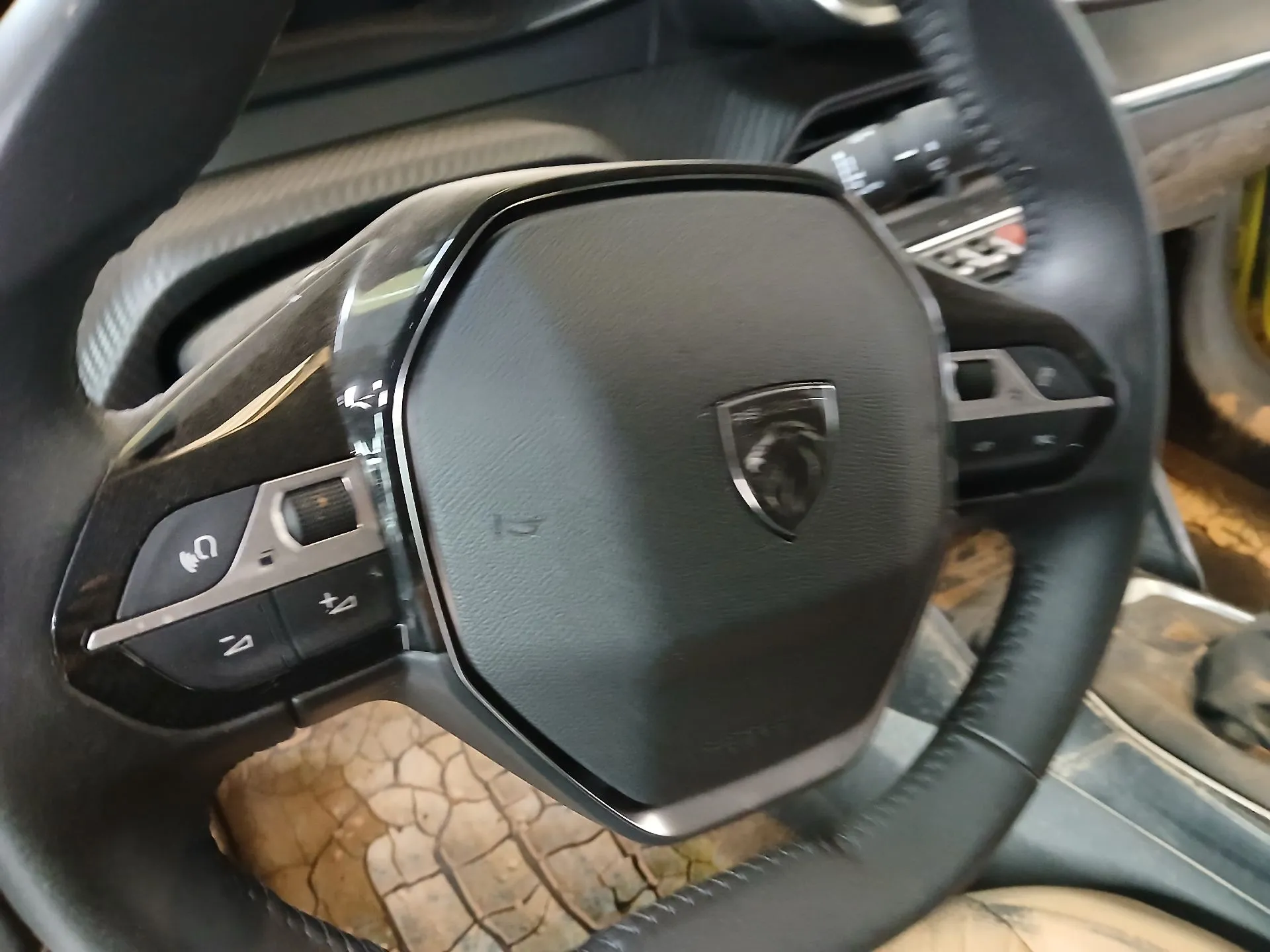 Kit de Airbags PEUGEOT 208 II Imagem-1