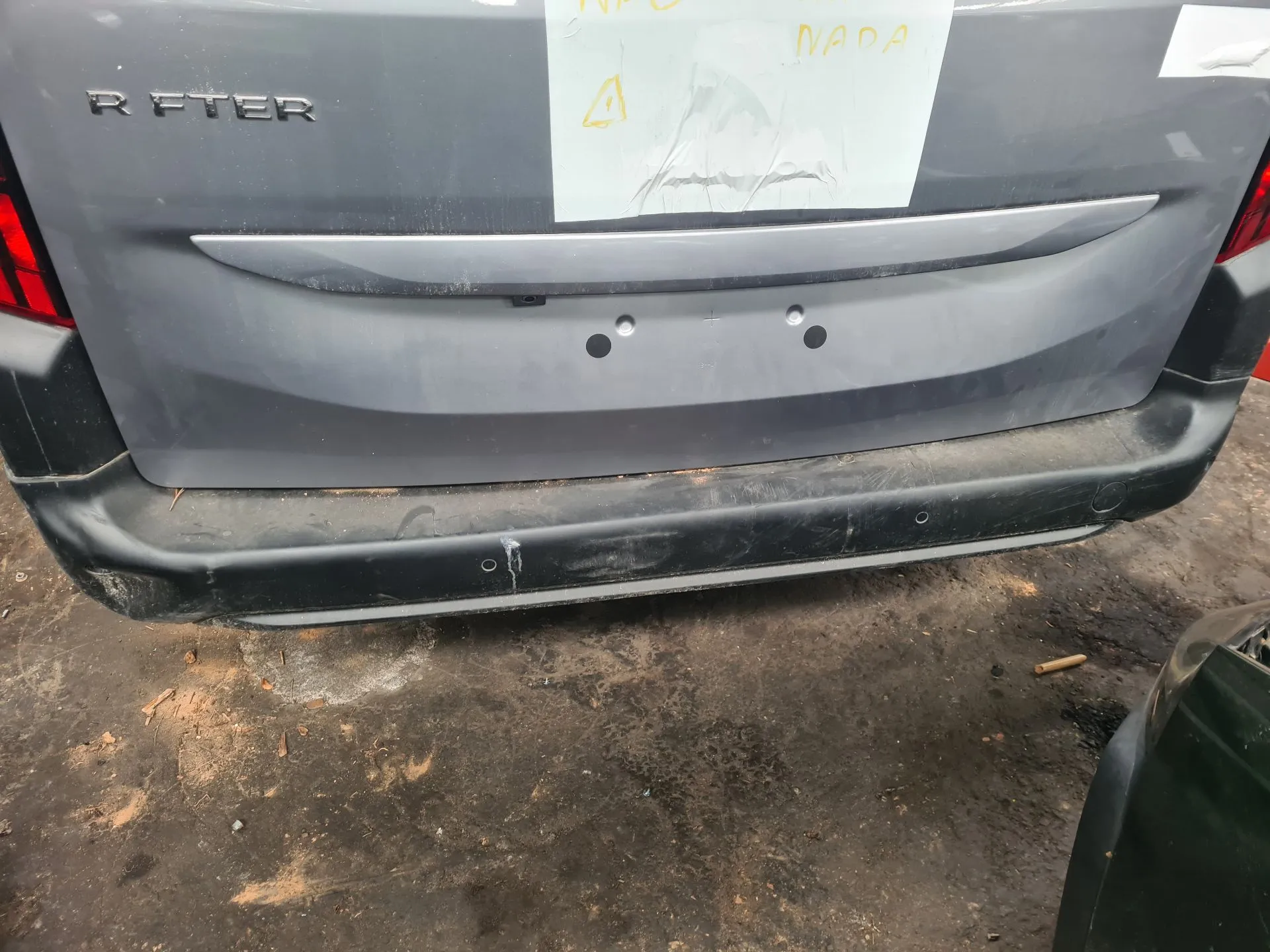 Trasera completa PEUGEOT Rifter