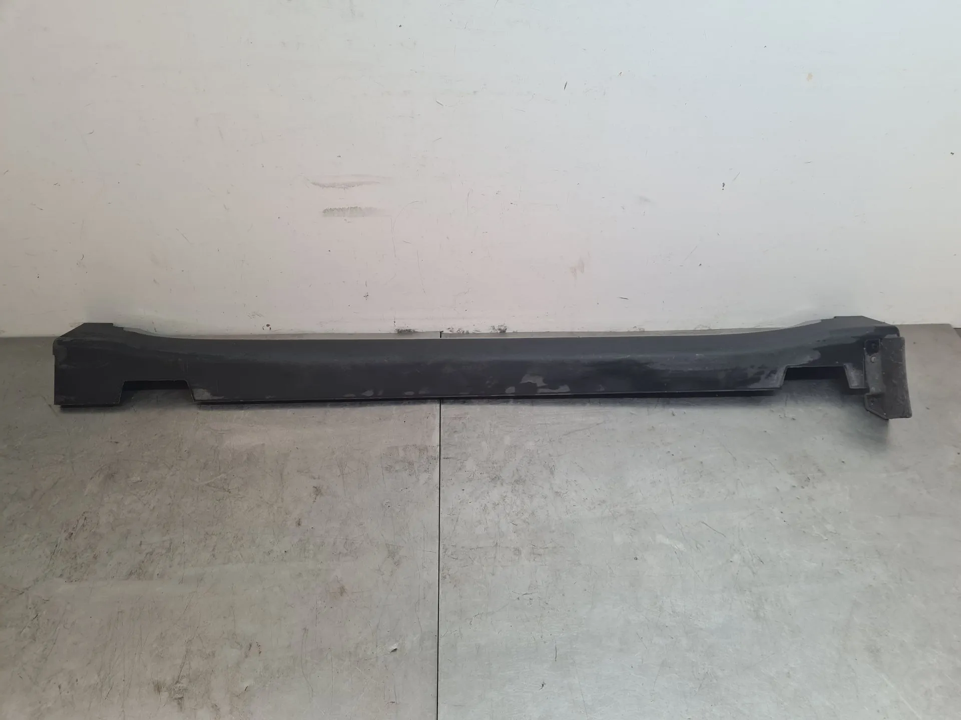 Left side sill KIA Sportage (QL)