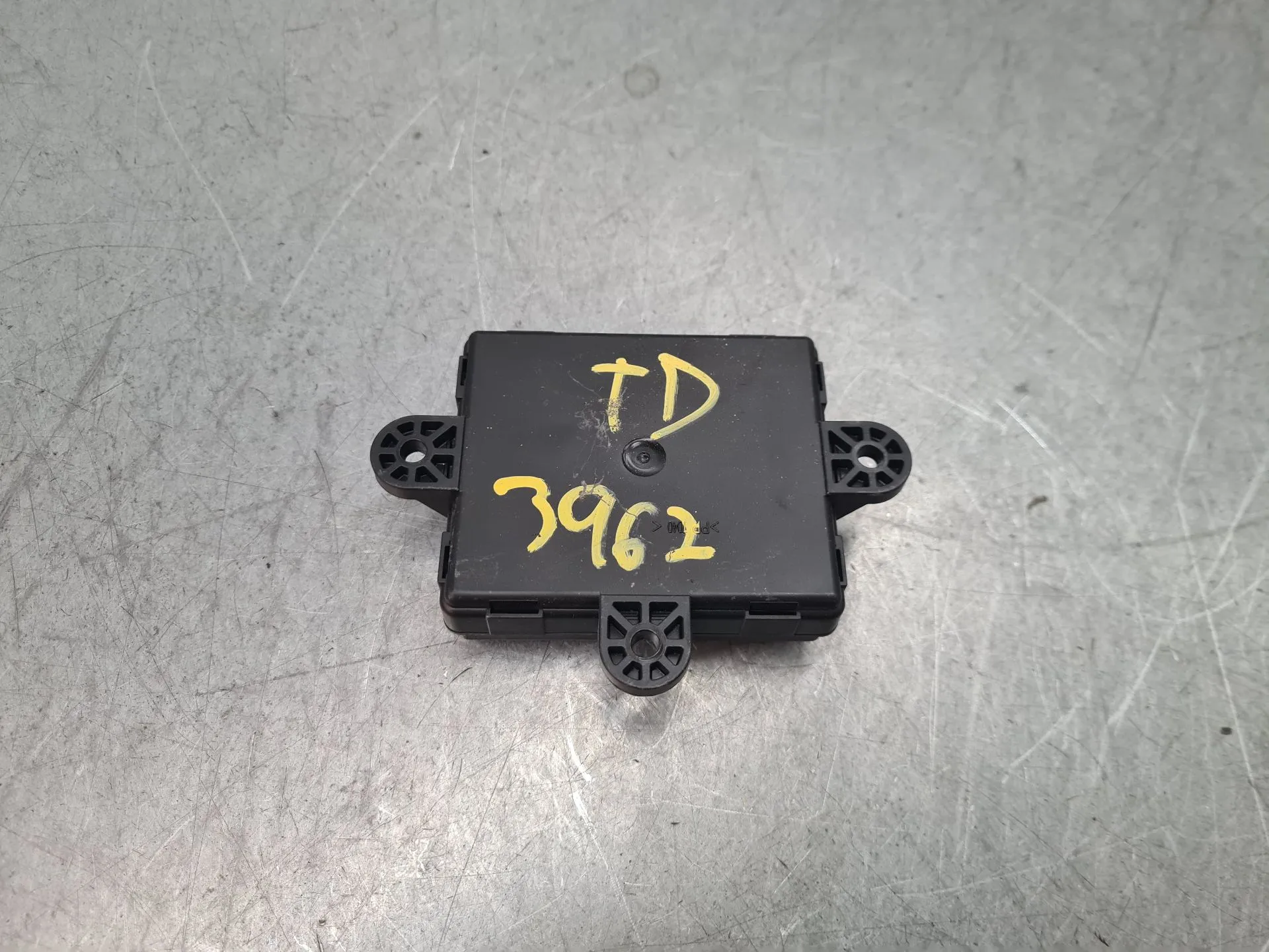 Módulo puerta Trasero Derecho FORD C-Max II (DXA/CB7, DXA/CEU)