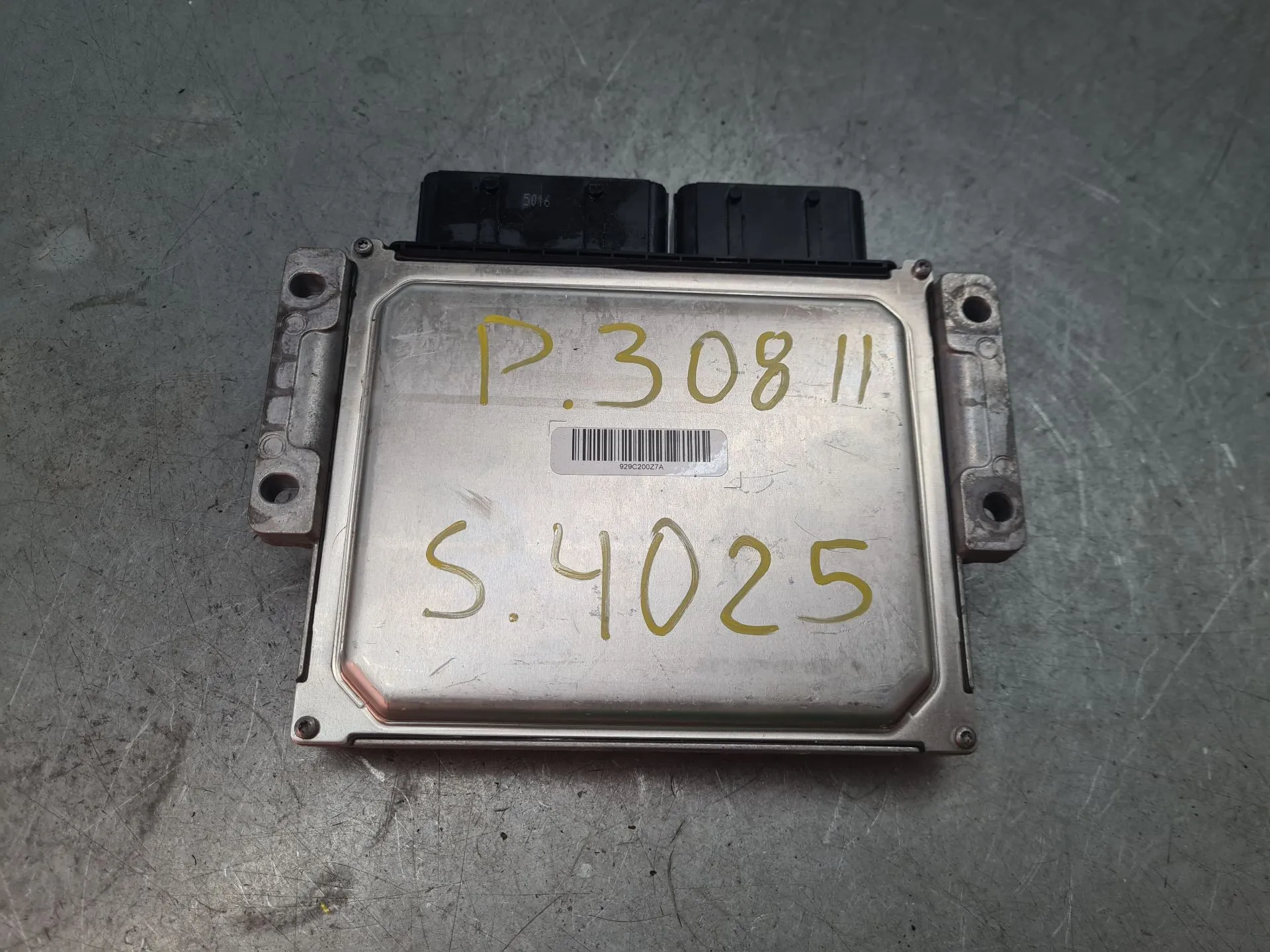Engine control unit / ECU CITROËN C4 III Imagem-2