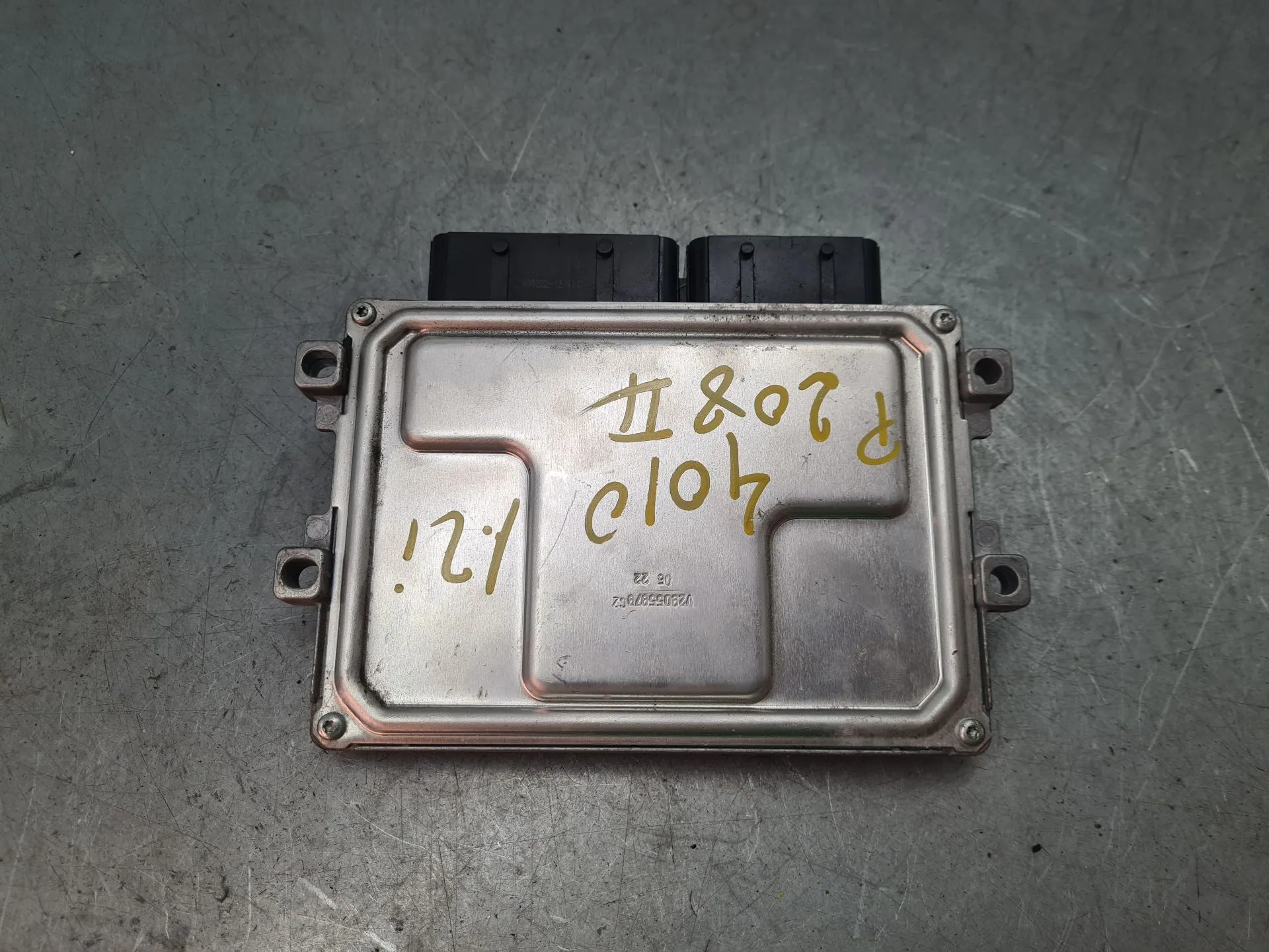Centralita motor / ECU PEUGEOT 208 II