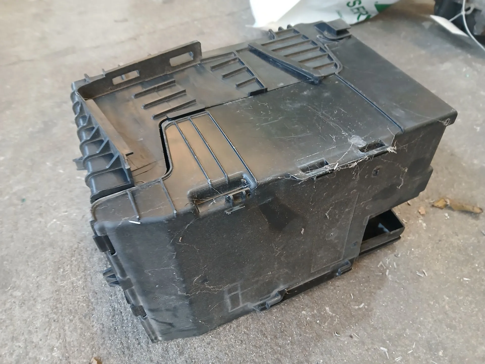 Battery box PEUGEOT 2008 I (CU_) Imagem-1