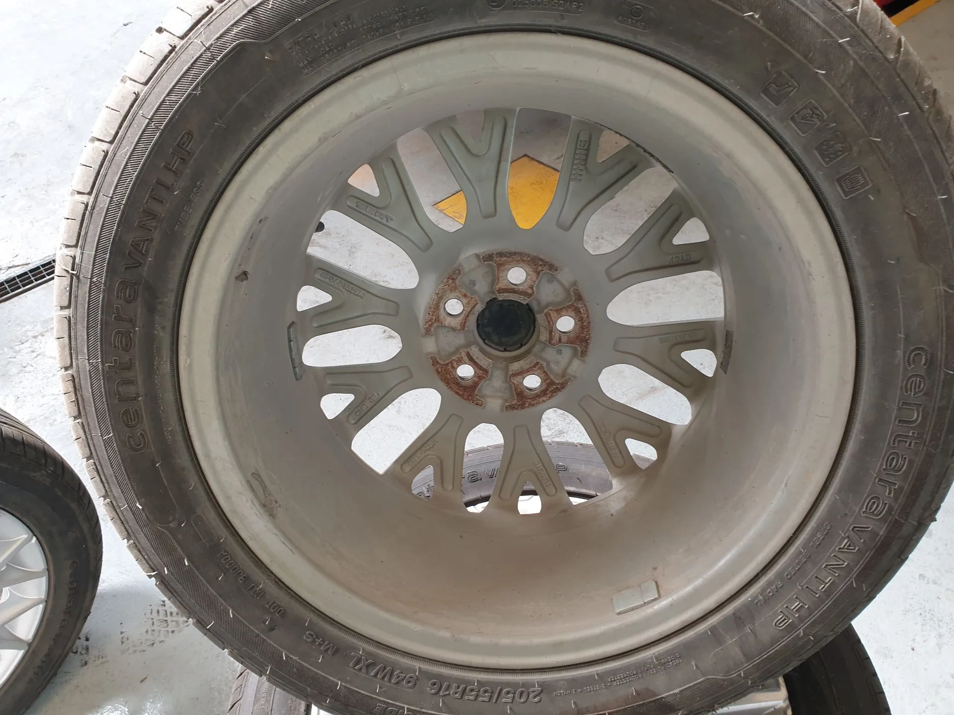 Right rear Rim SEAT Ibiza V (KJ1) Imagem-1