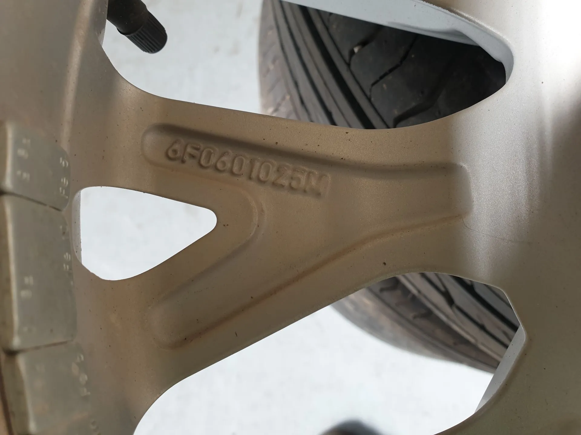 Left rear Rim SEAT Ibiza V (KJ1) Imagem-4